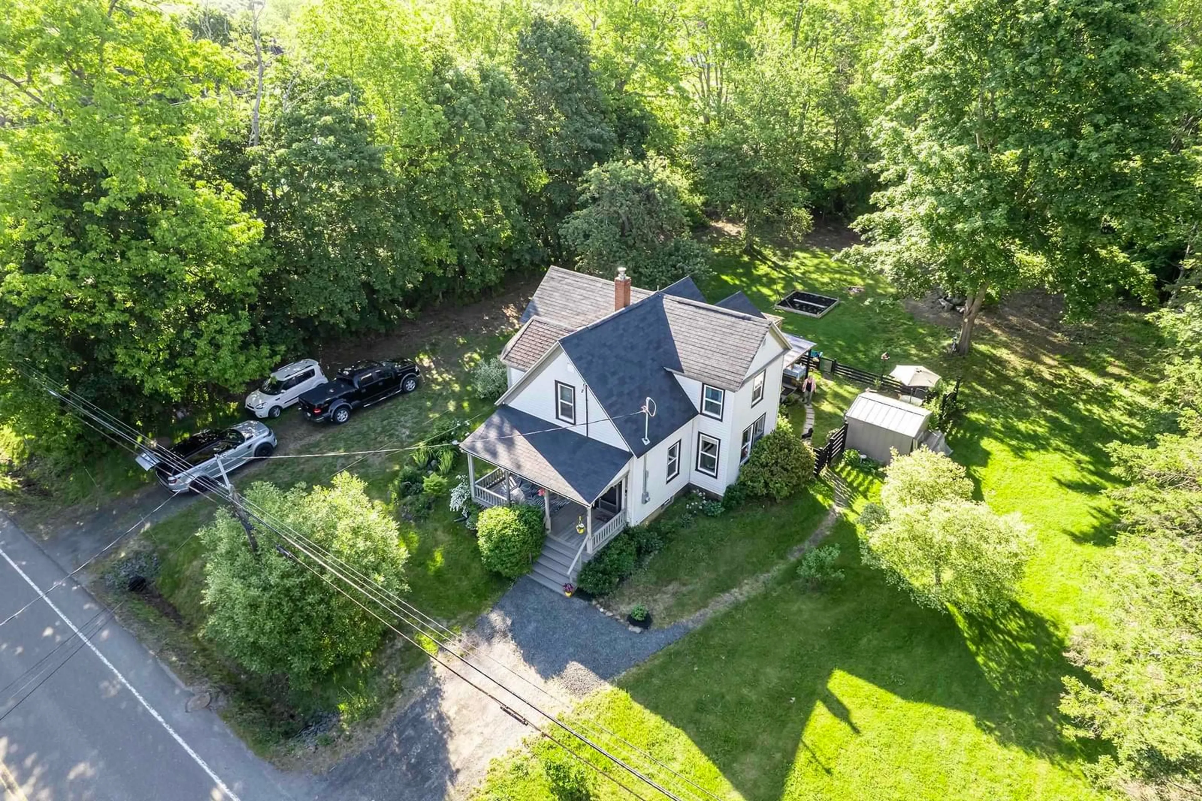 A pic from outside/outdoor area/front of a property/back of a property/a pic from drone, street for 564 Highway 1, Deep Brook Nova Scotia B0S 1J0