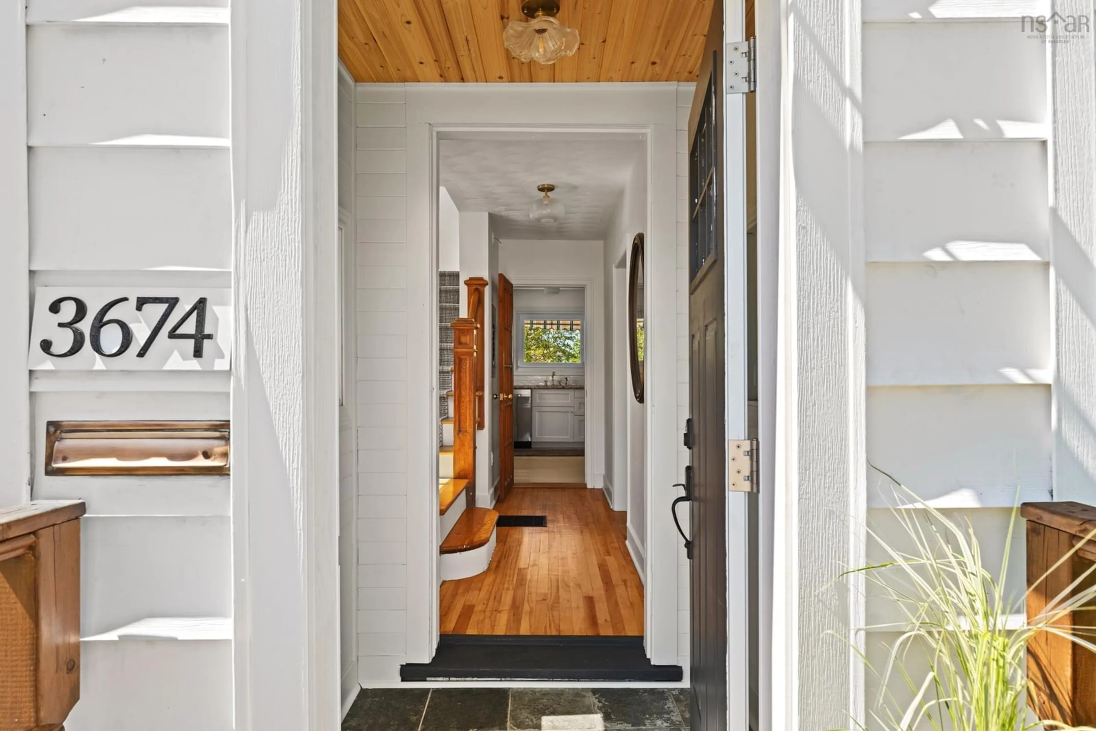 Indoor entryway for 3674/3672 Bright St, Halifax Nova Scotia B3K 4Z3