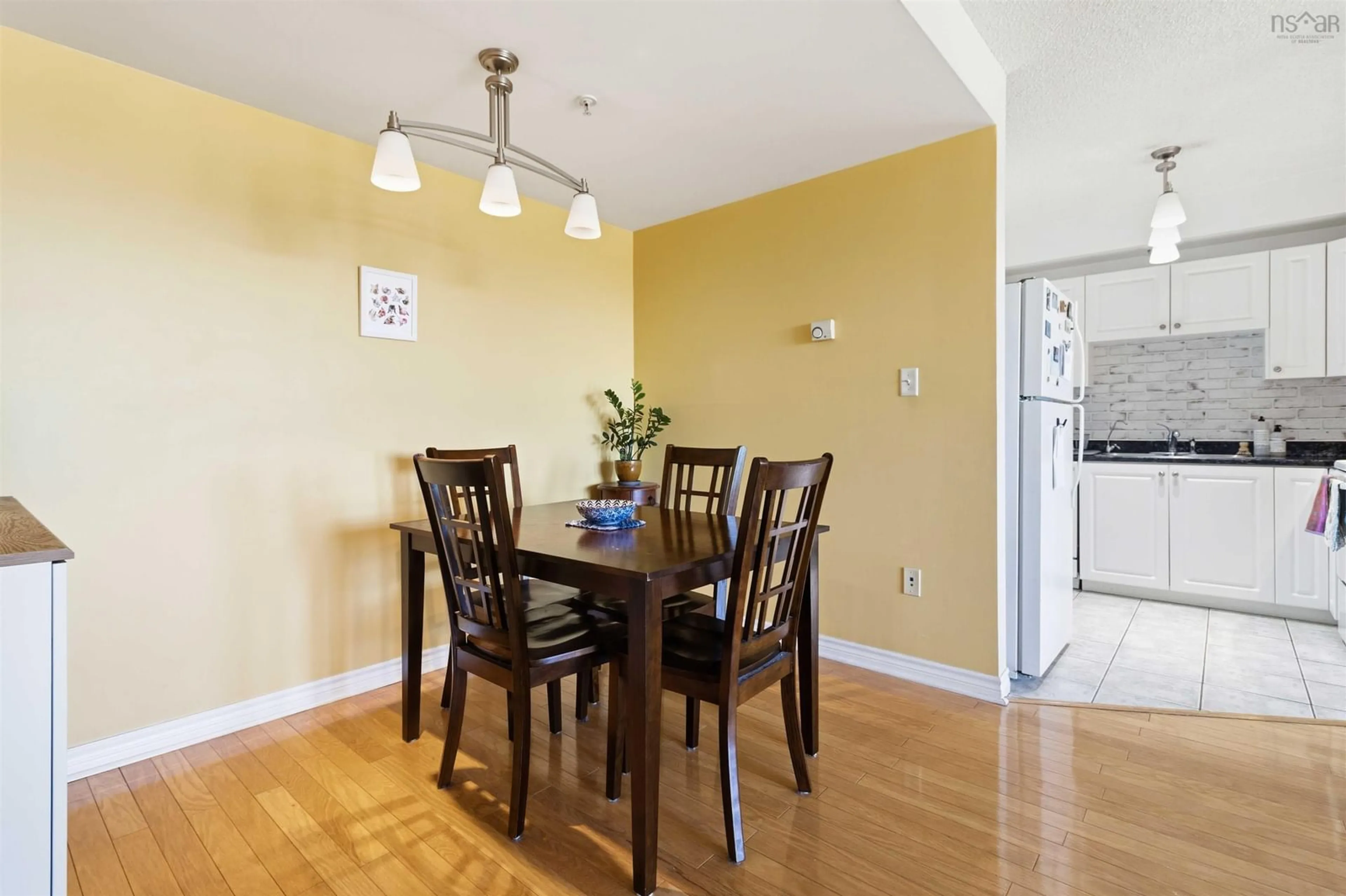 Dining room, wood/laminate floor for 5769 Cunard St #303, Halifax Nova Scotia B3K 1C8