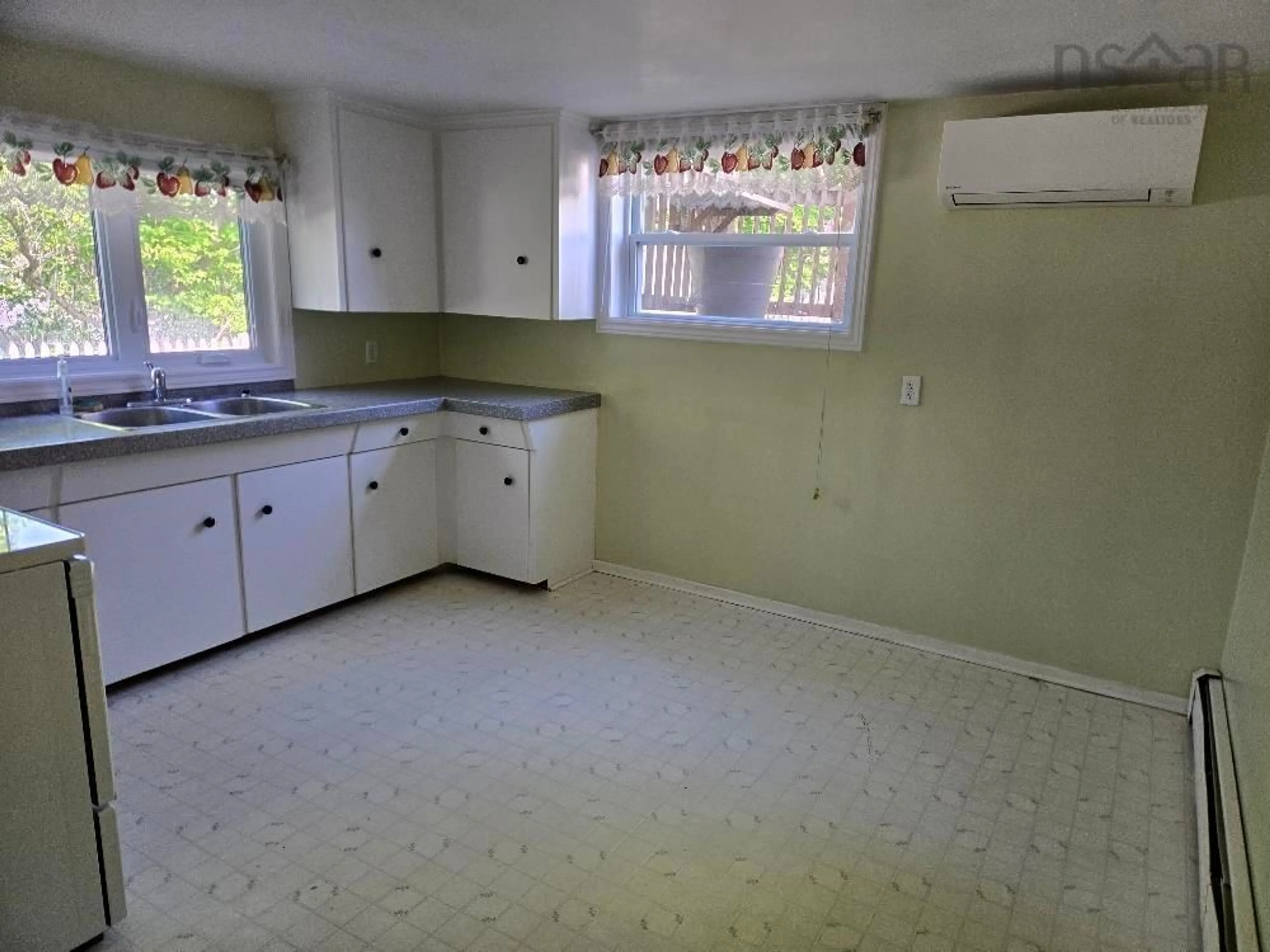 Standard kitchen, unknown for 42 Mclean St, Truro Nova Scotia B2N 4W1
