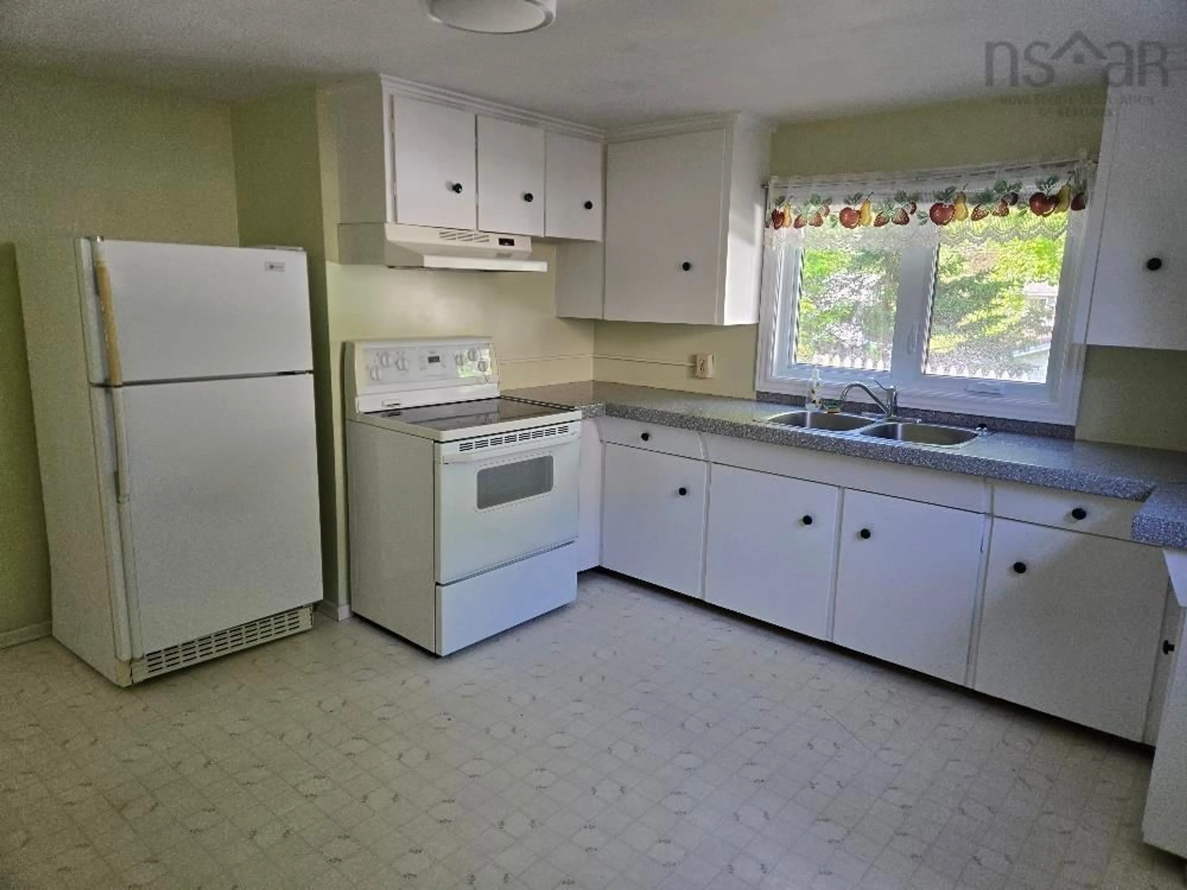 Standard kitchen, unknown for 42 Mclean St, Truro Nova Scotia B2N 4W1