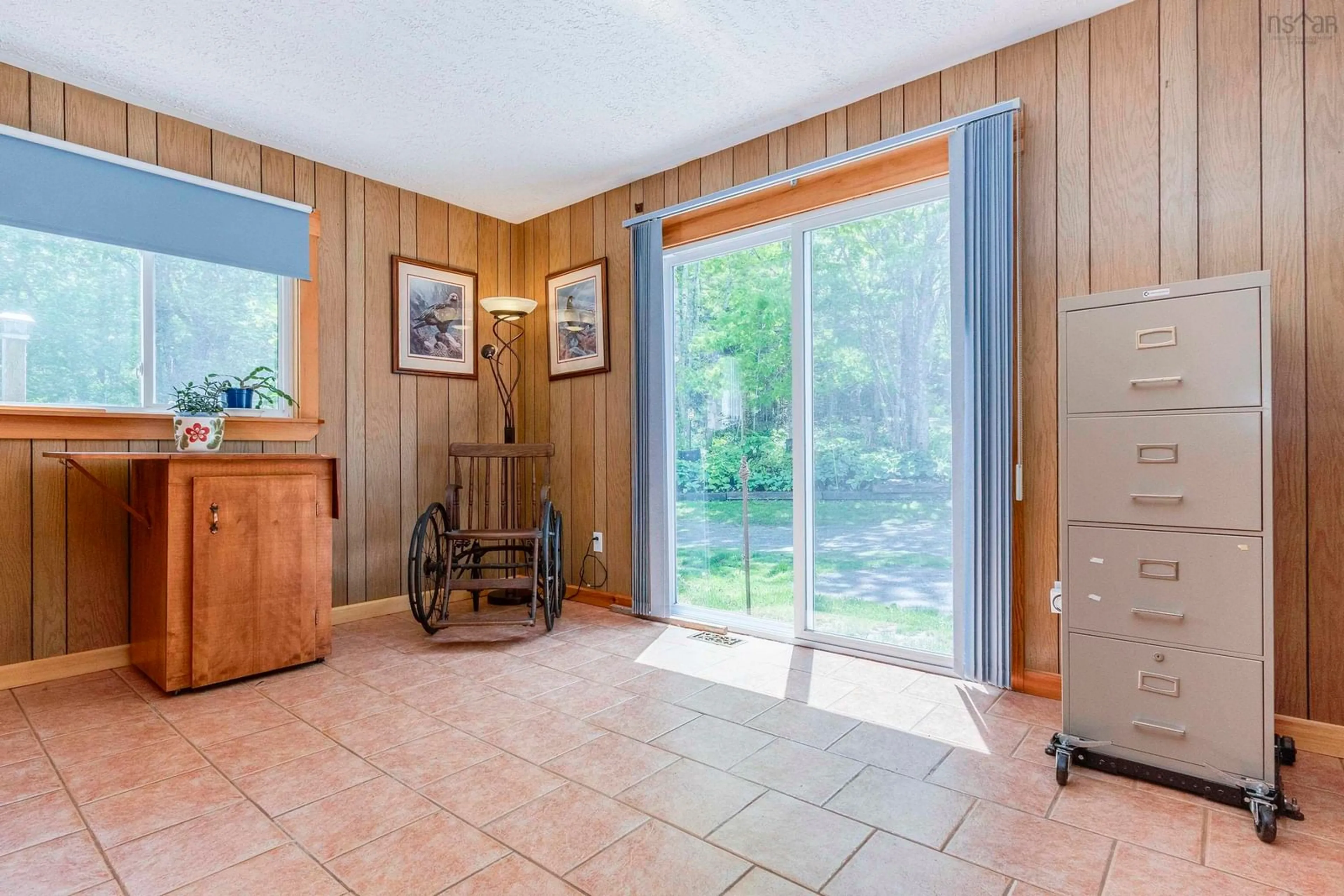 Indoor foyer for 4784 Aylesford Rd, Lake George Nova Scotia B0P 1C0