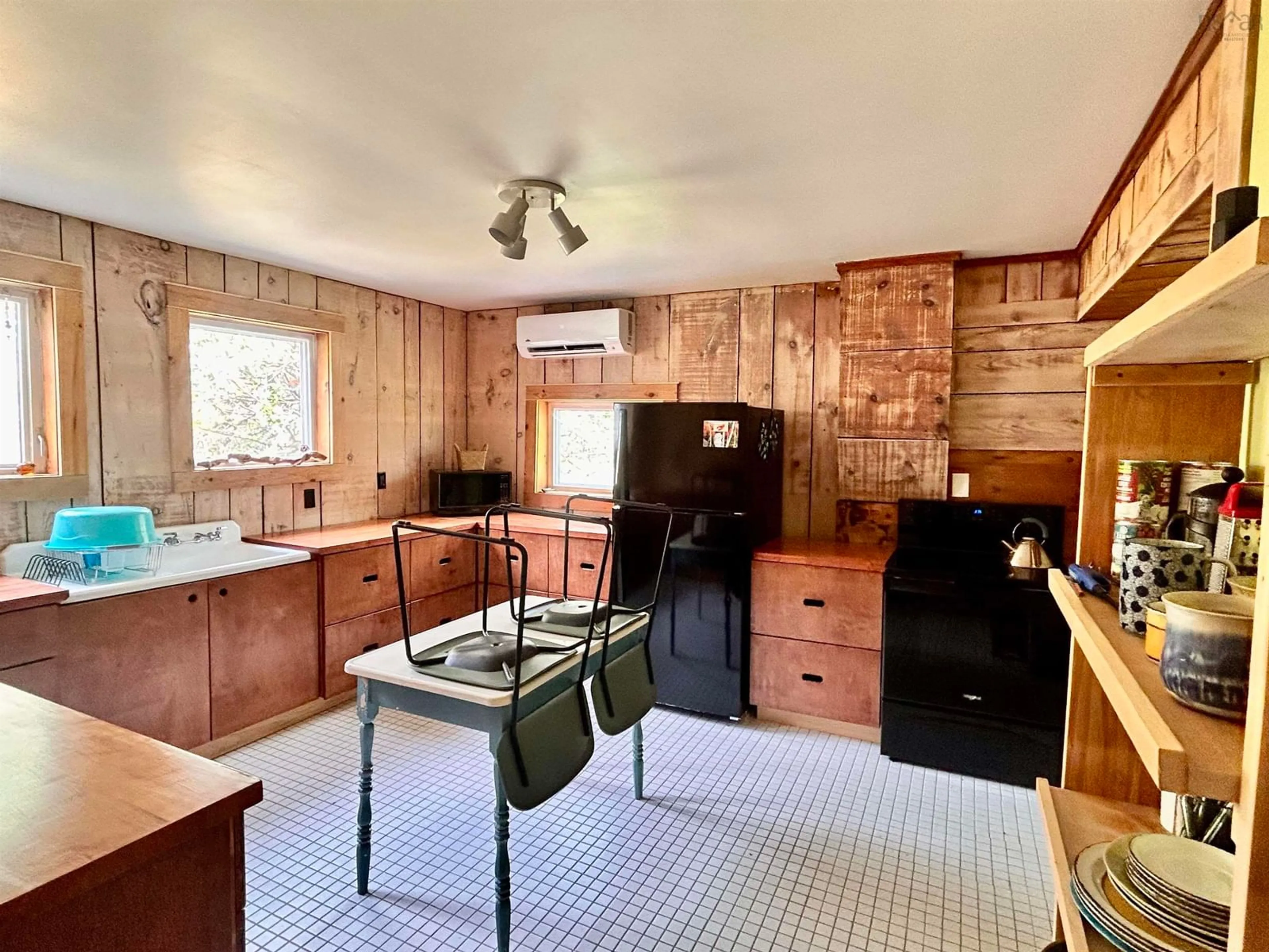 A pic of a room for 44429 Cabot Trail, Little River Nova Scotia B0C 1H0