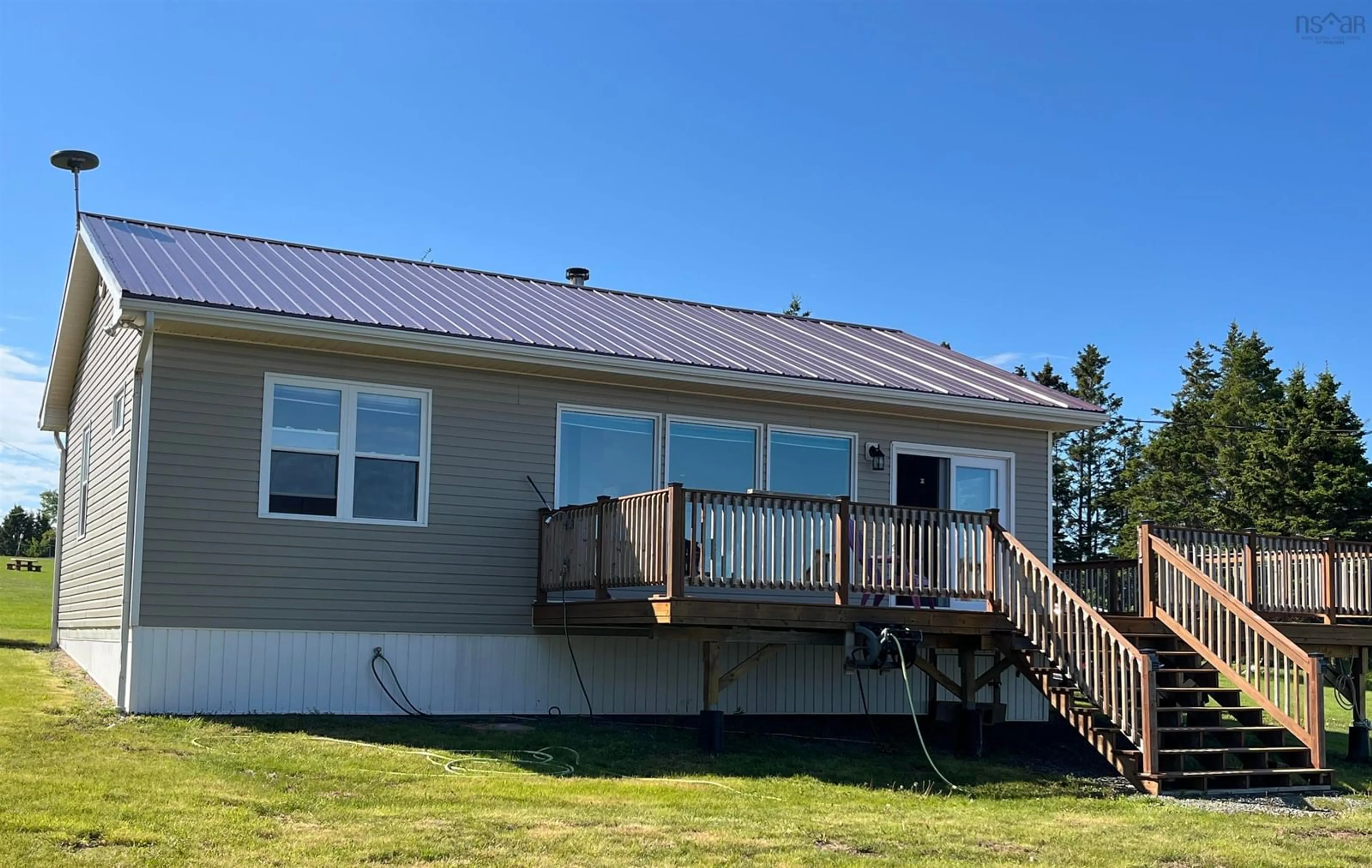 Home with vinyl exterior material, unknown for 376 Smith Point Rd, Fox Harbour Nova Scotia B0K 1Y0