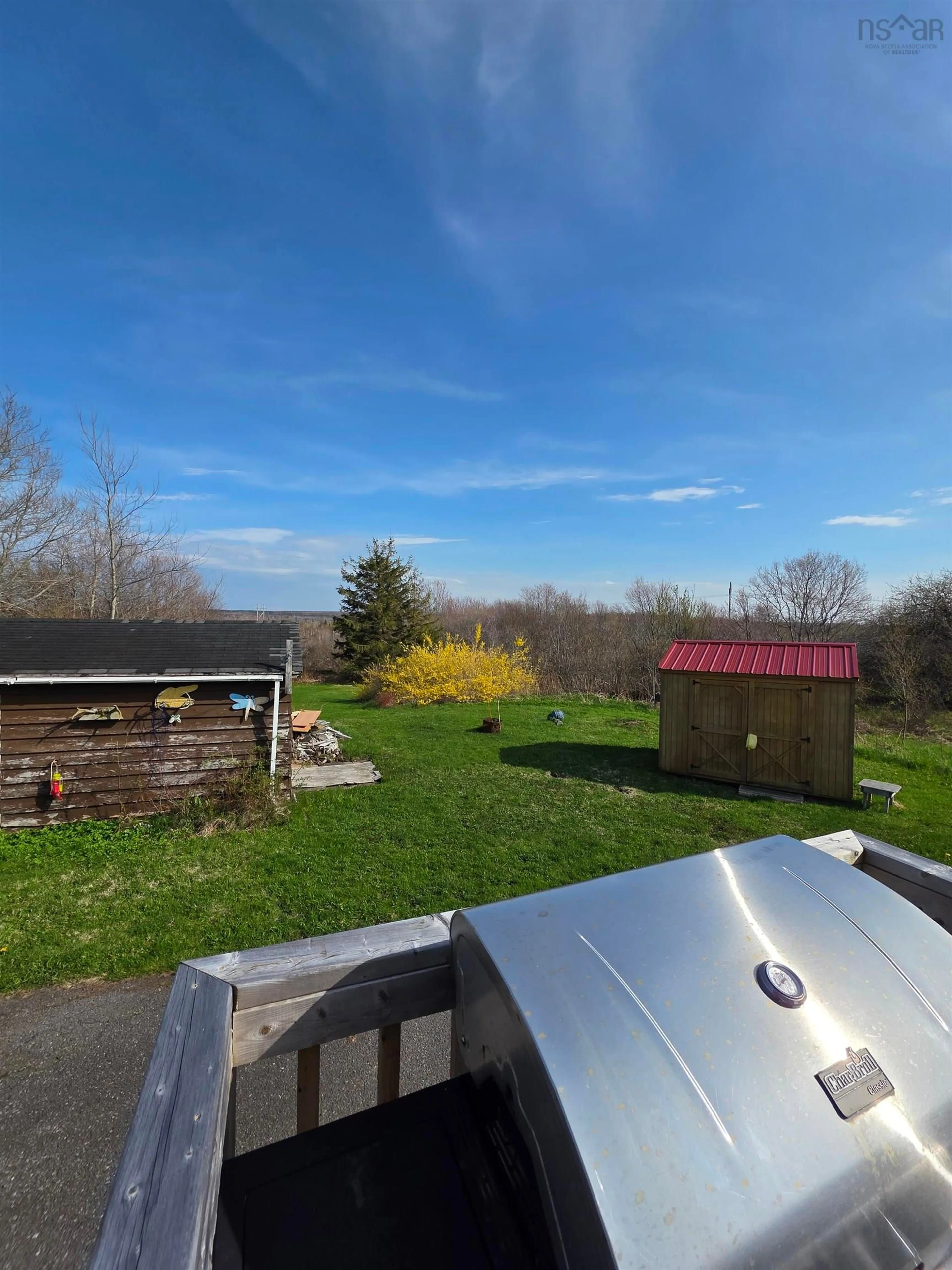 A pic from outside/outdoor area/front of a property/back of a property/a pic from drone, water/lake/river/ocean view for 200 Maple Ave, Glace Bay Nova Scotia B1A 2J1