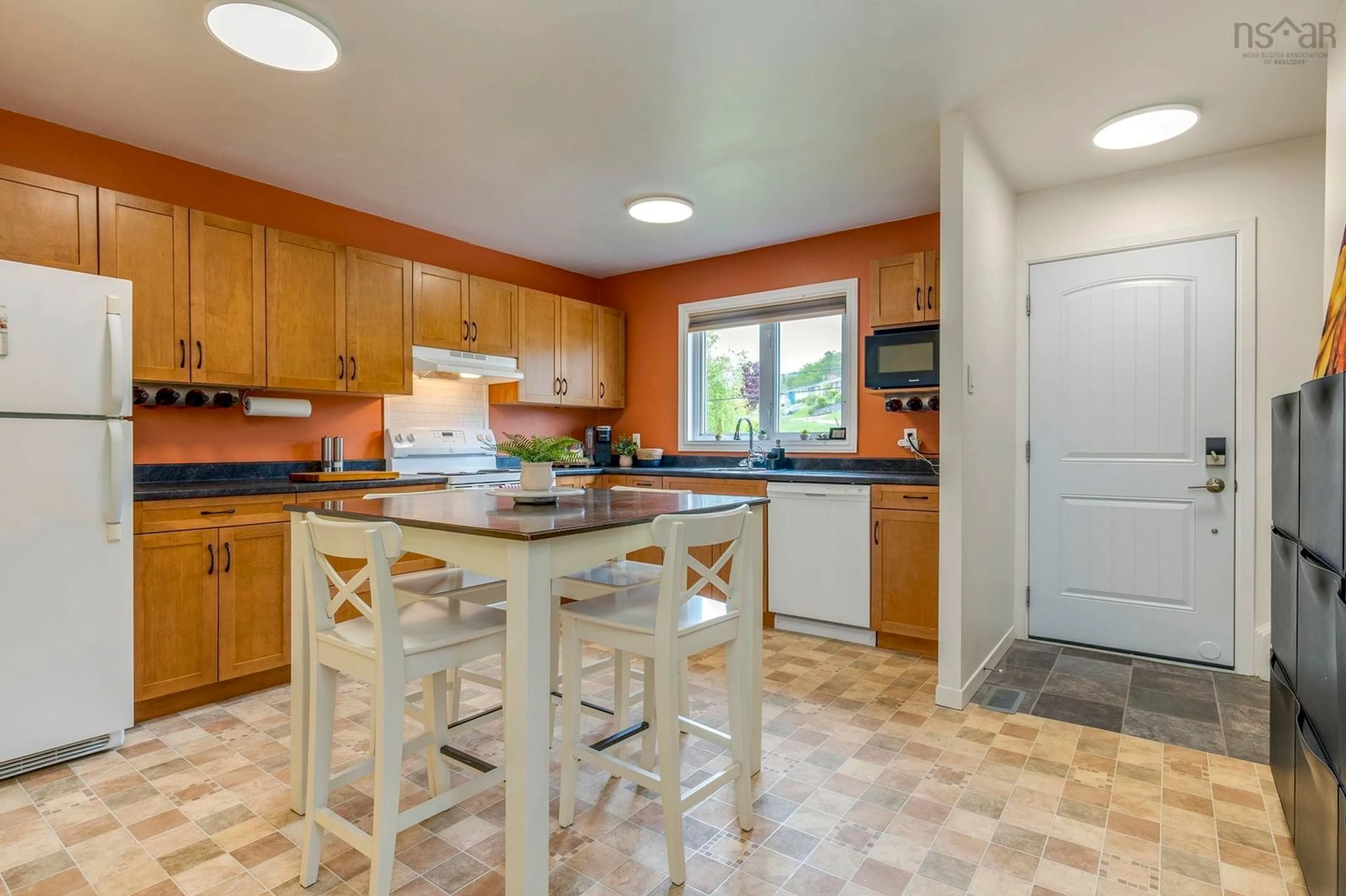 Unknown for 62 Topsail Blvd, Dartmouth Nova Scotia B2W 4A6