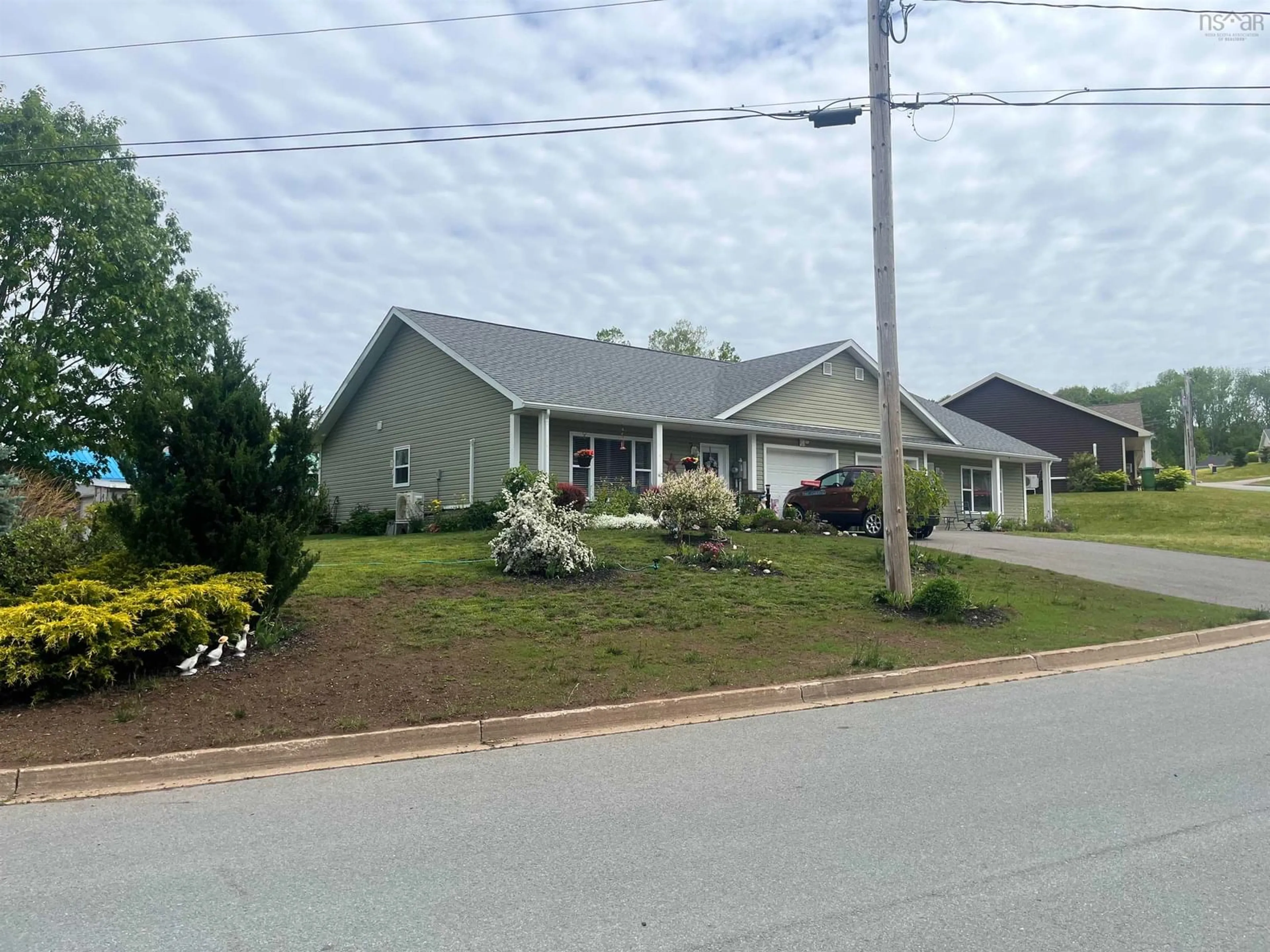 A pic from outside/outdoor area/front of a property/back of a property/a pic from drone, street for 7 & 9 Kimbrough Crt, Greenwich Nova Scotia B4P 0A7