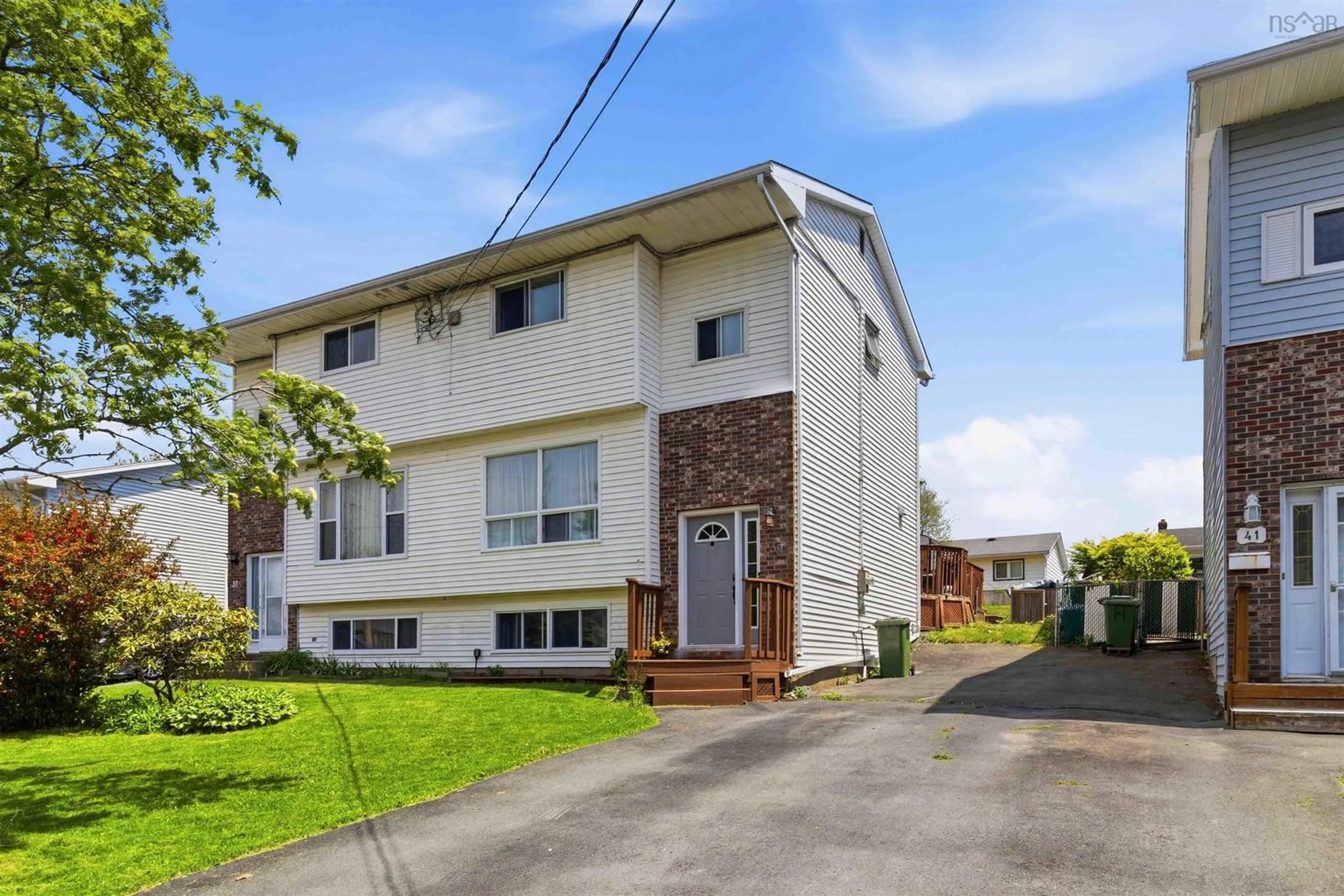 Unknown for 39 Pondicherry Cres, Dartmouth Nova Scotia B2W 5C4