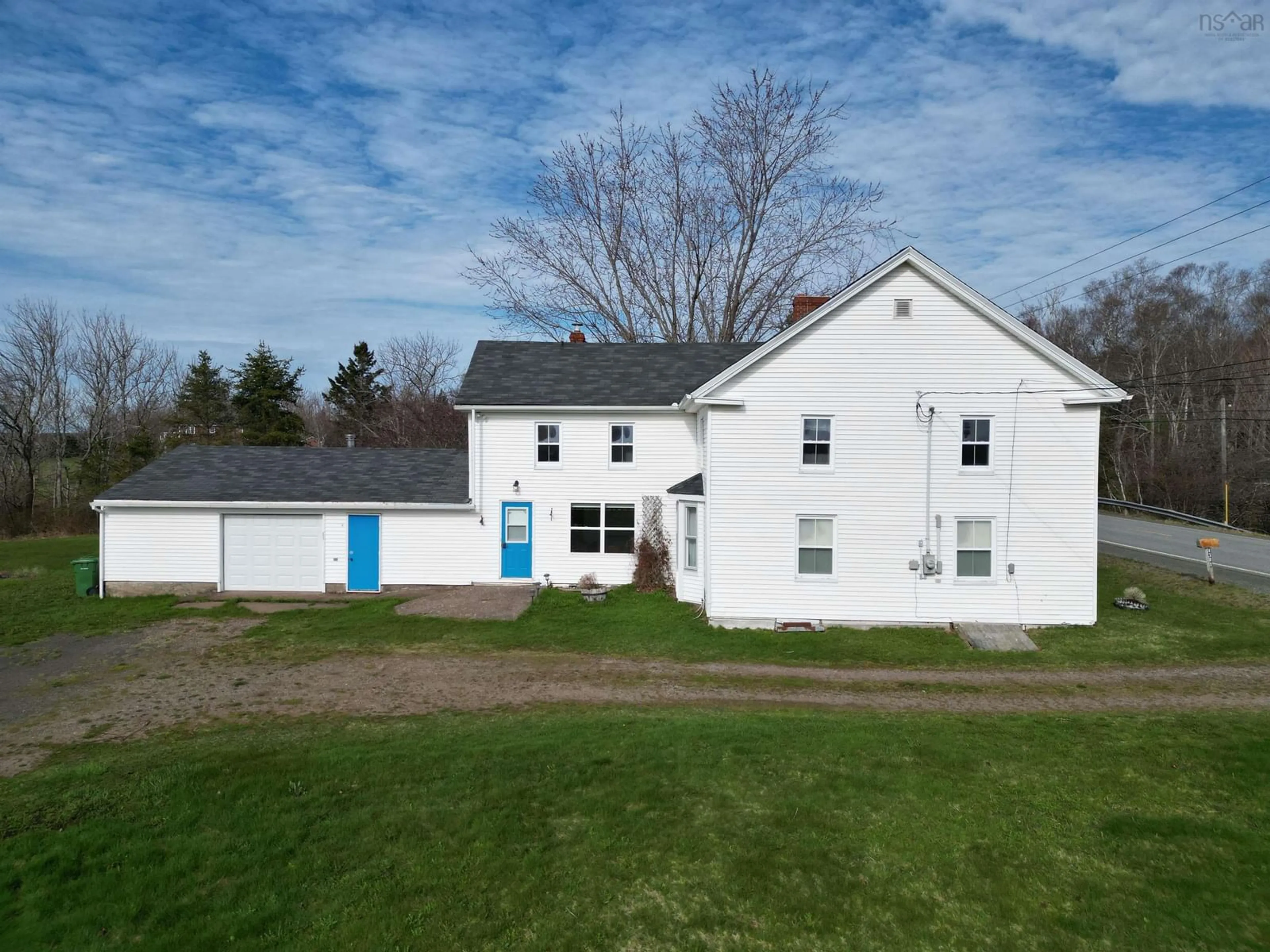 A pic from outside/outdoor area/front of a property/back of a property/a pic from drone, building for 4308 Highway 2, Upper Economy Nova Scotia B0M 1J0