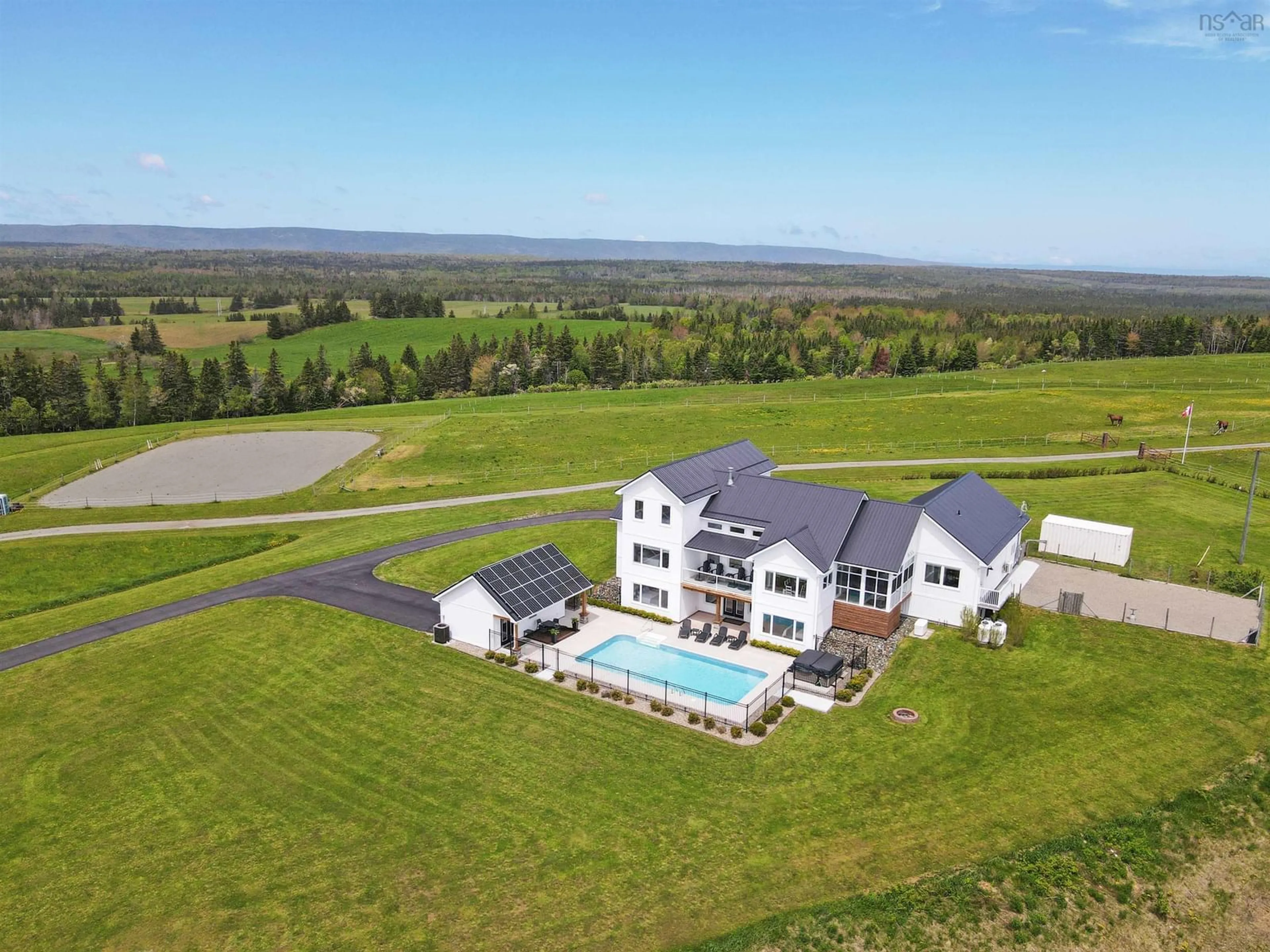 A pic from outside/outdoor area/front of a property/back of a property/a pic from drone, unknown for 2000 Hillside Boularderie Rd, Hillside Boularderie Nova Scotia B1Y 2T6