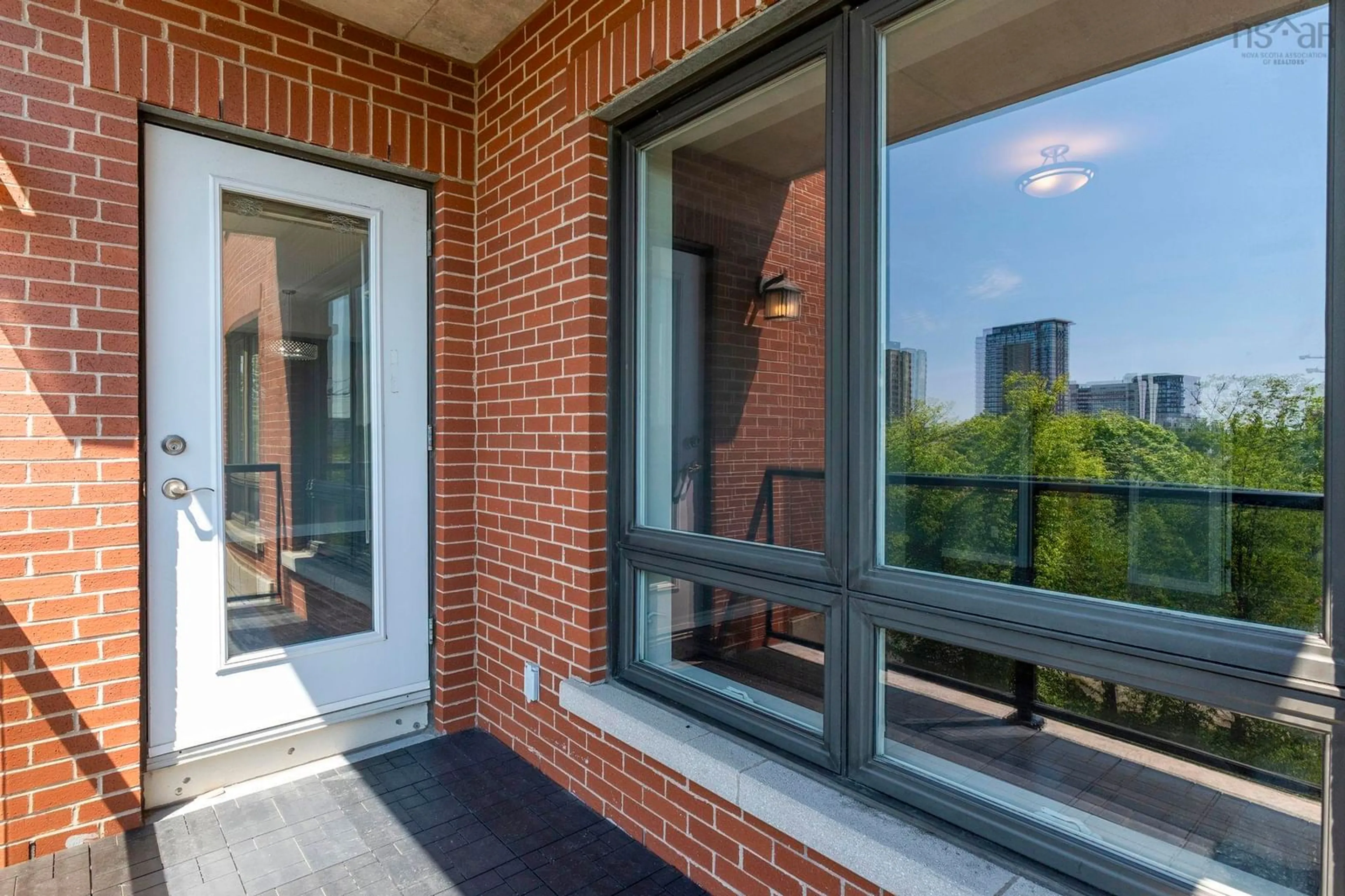 Unknown for 5839 Cunard St #402, Halifax Nova Scotia B3K 0B9