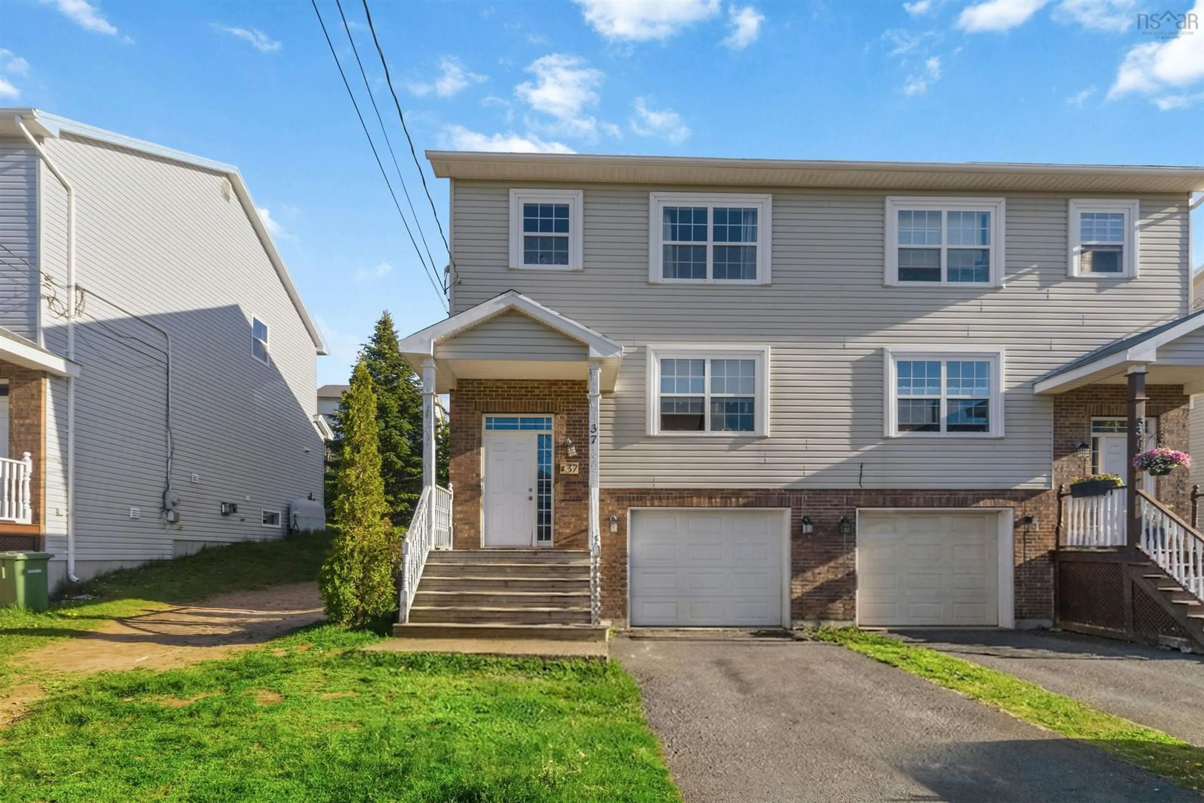 Home with vinyl exterior material, street for 37 Sheppards Run, Beechville Nova Scotia B3T 2E6
