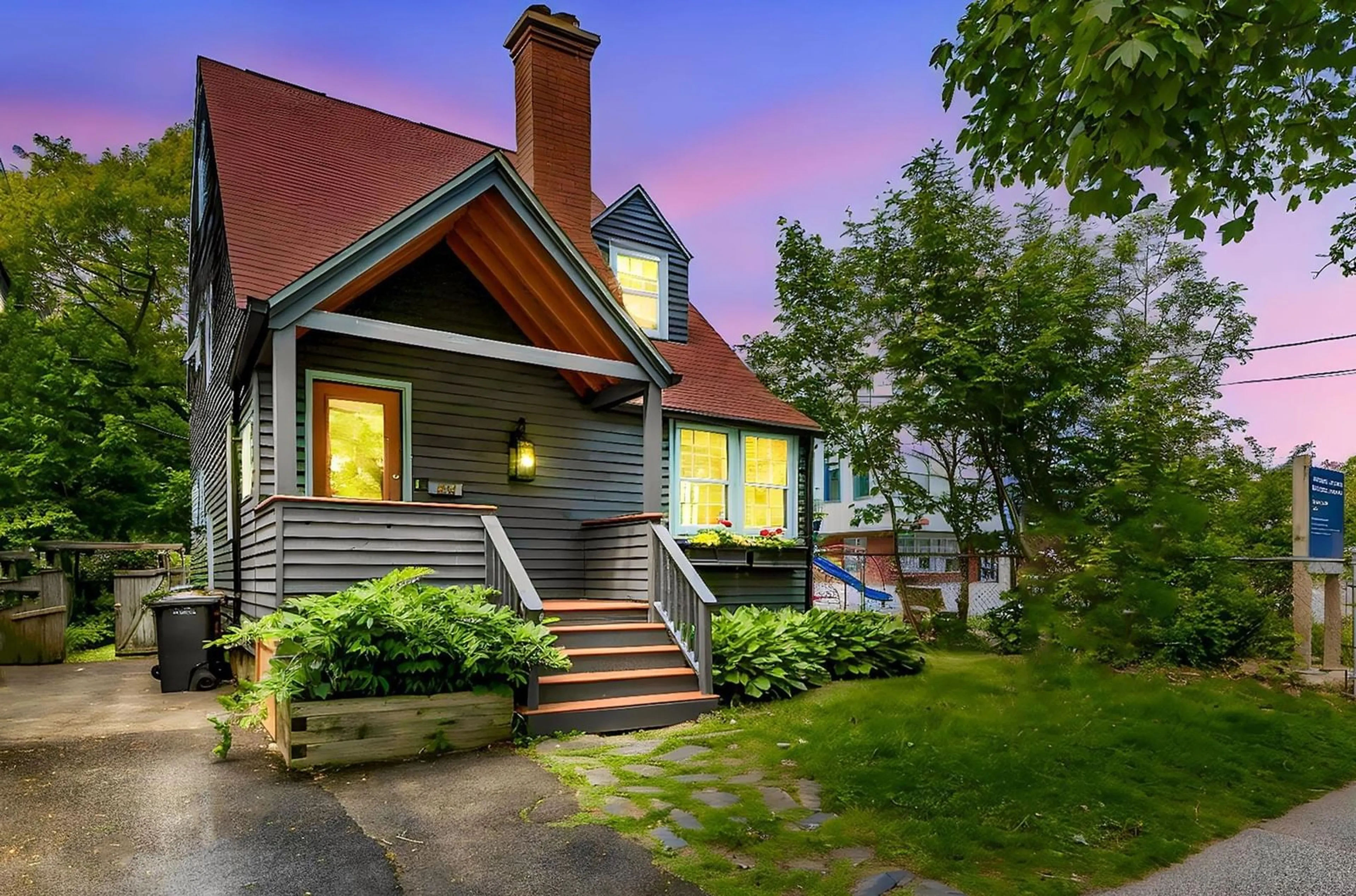 Unknown for 6161 Watt St, Halifax Nova Scotia B3H 2B7