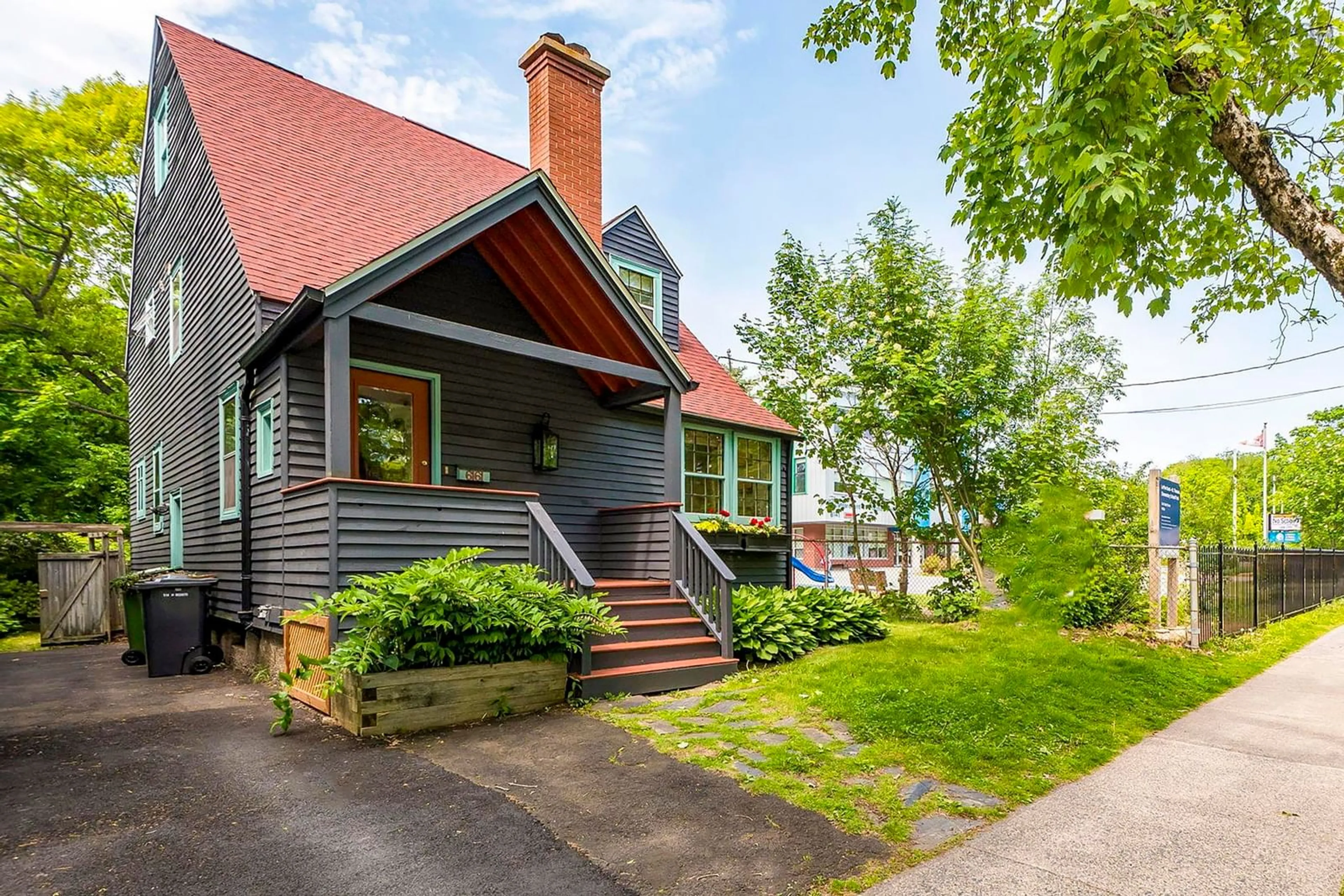Unknown for 6161 Watt St, Halifax Nova Scotia B3H 2B7