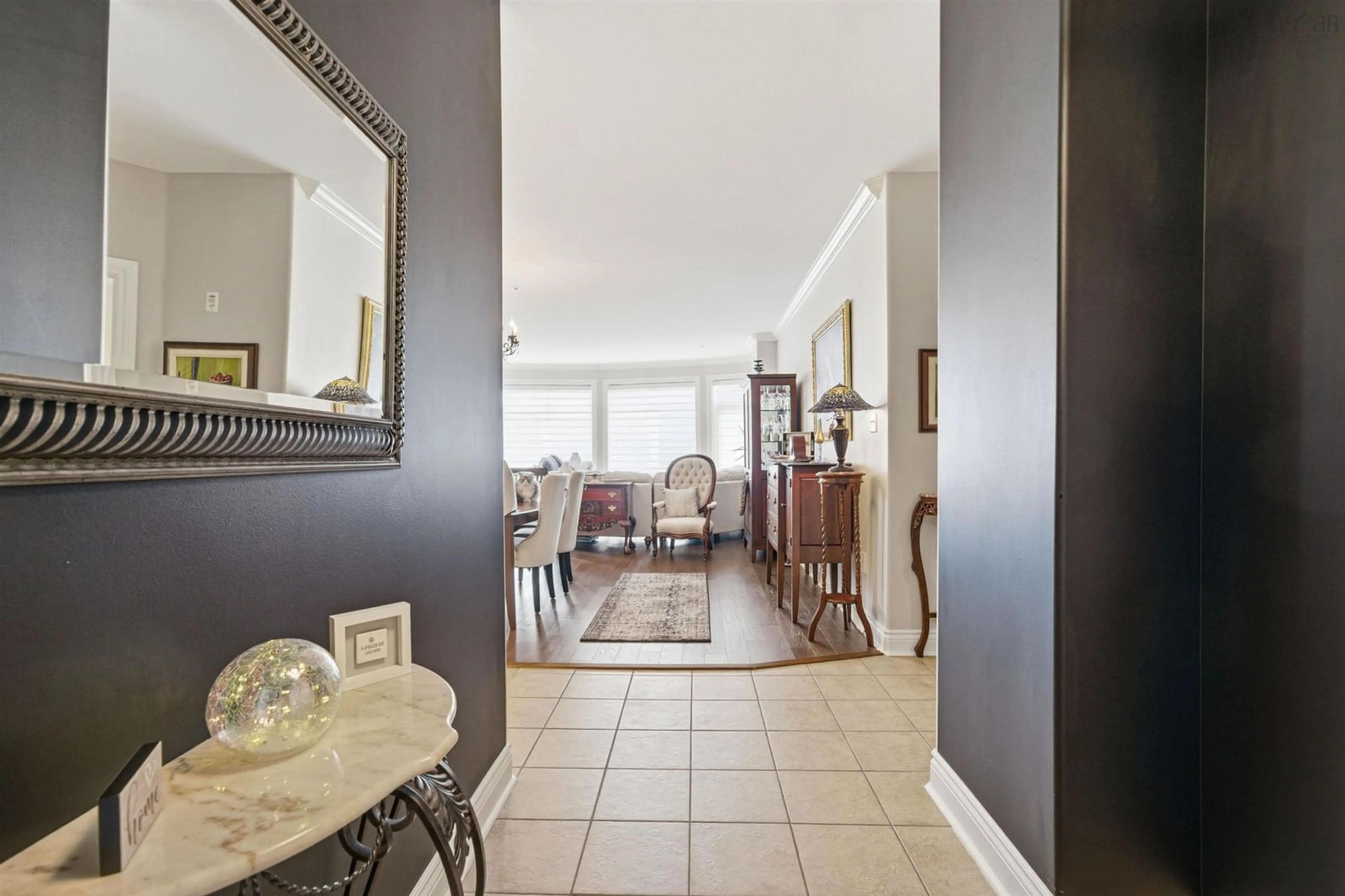 Indoor foyer for 94 Bedros Lane #214, Halifax Nova Scotia B3M 4X3