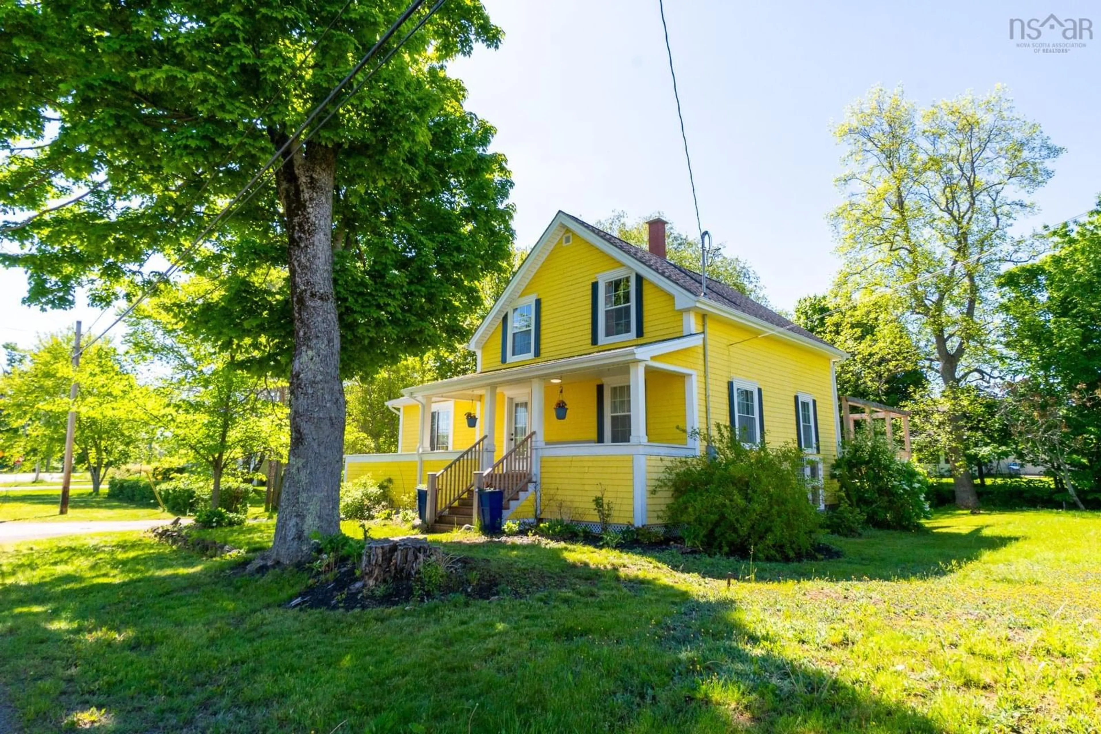 Unknown for 215 Main St, Berwick Nova Scotia B0P 1E0