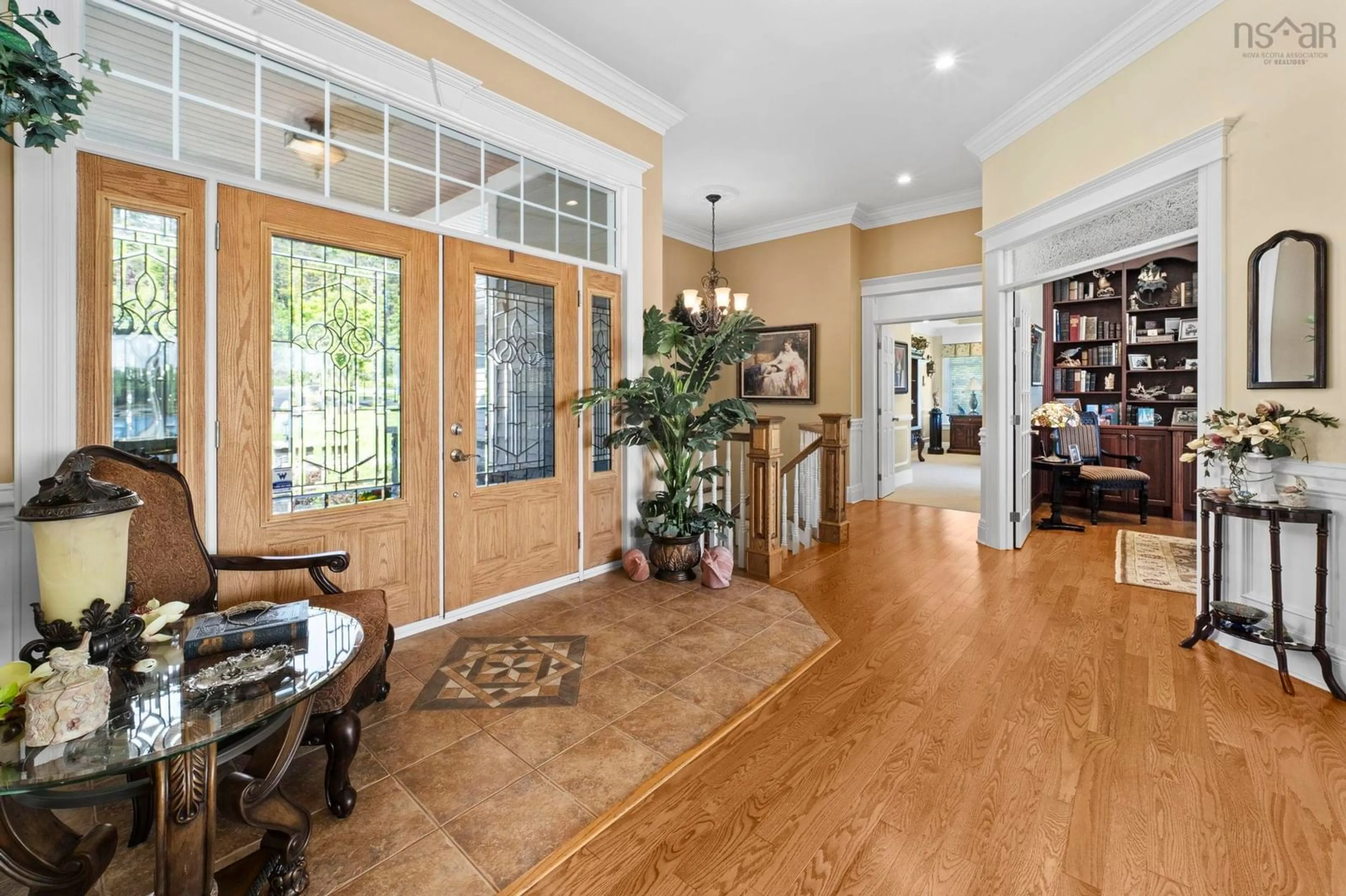 Indoor entryway for 40 Crouchers Point Rd, Glen Haven Nova Scotia B3Z 2W4