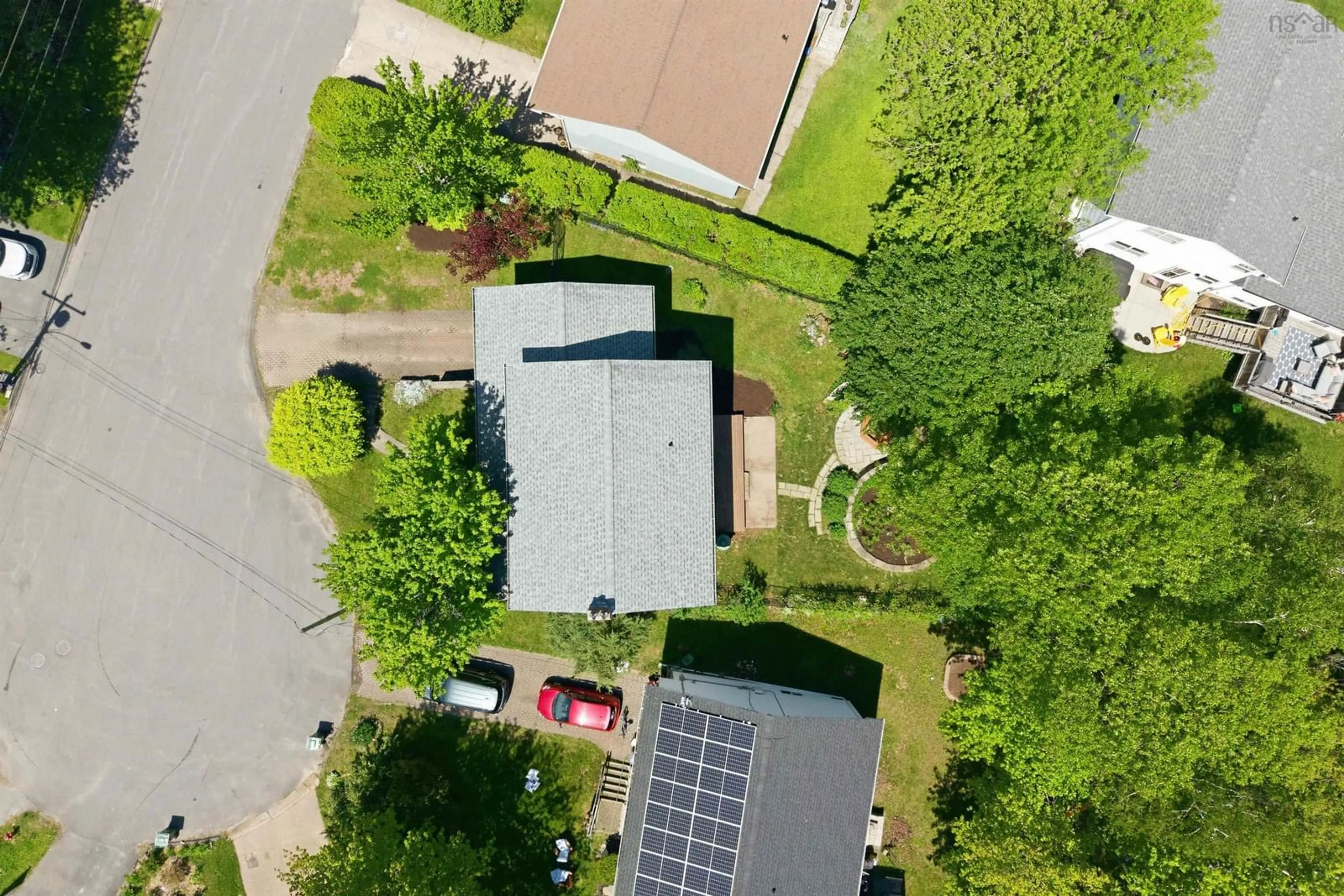 A pic from outside/outdoor area/front of a property/back of a property/a pic from drone, street for 2 Berkley Brae, Dartmouth Nova Scotia B2Y 4G6