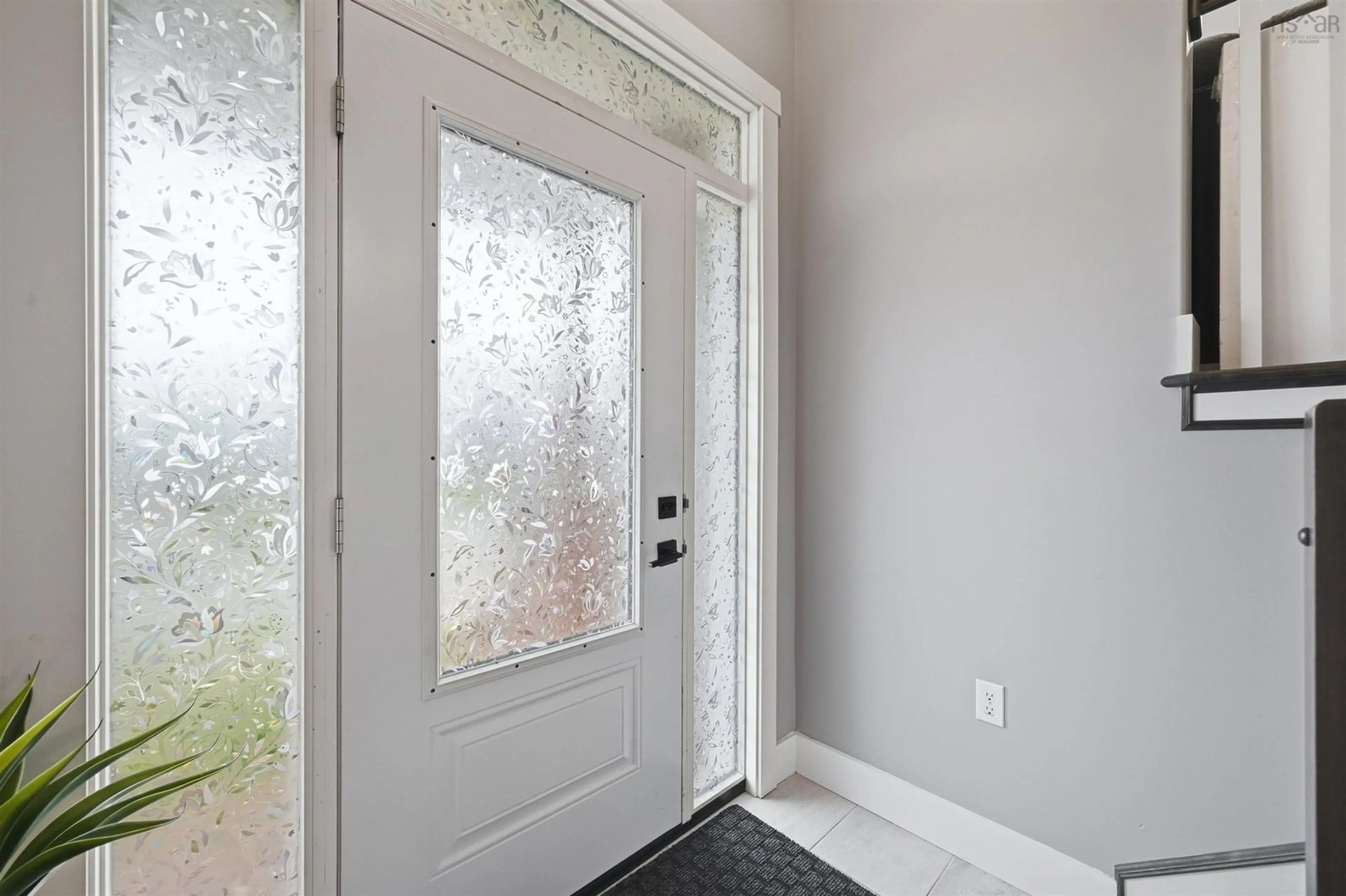Indoor entryway for 33 Quartz Dr, Spryfield Nova Scotia B3P 0E3