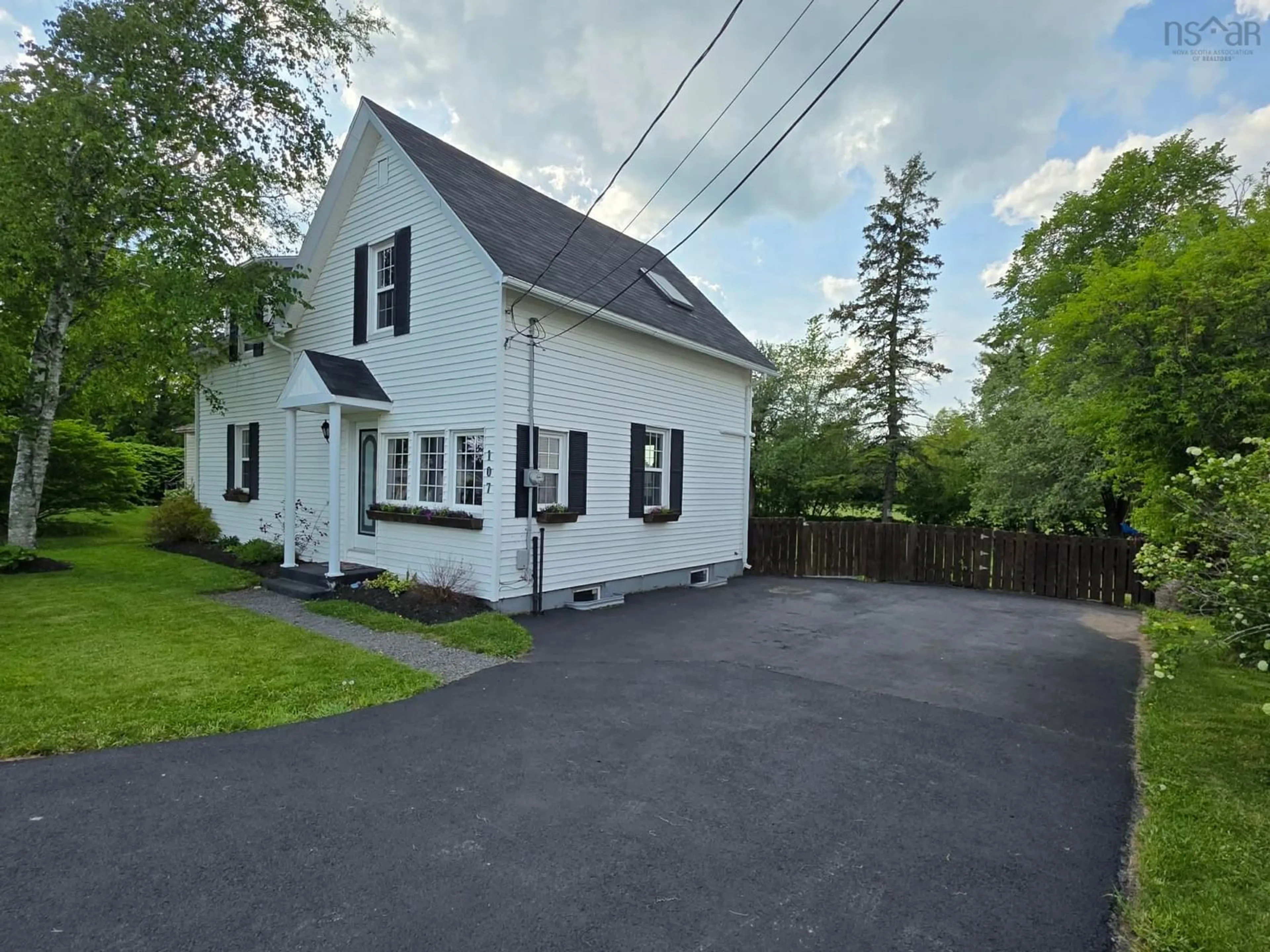 A pic from outside/outdoor area/front of a property/back of a property/a pic from drone, street for 107 Highway 289, Brookfield Nova Scotia B0N 1C0