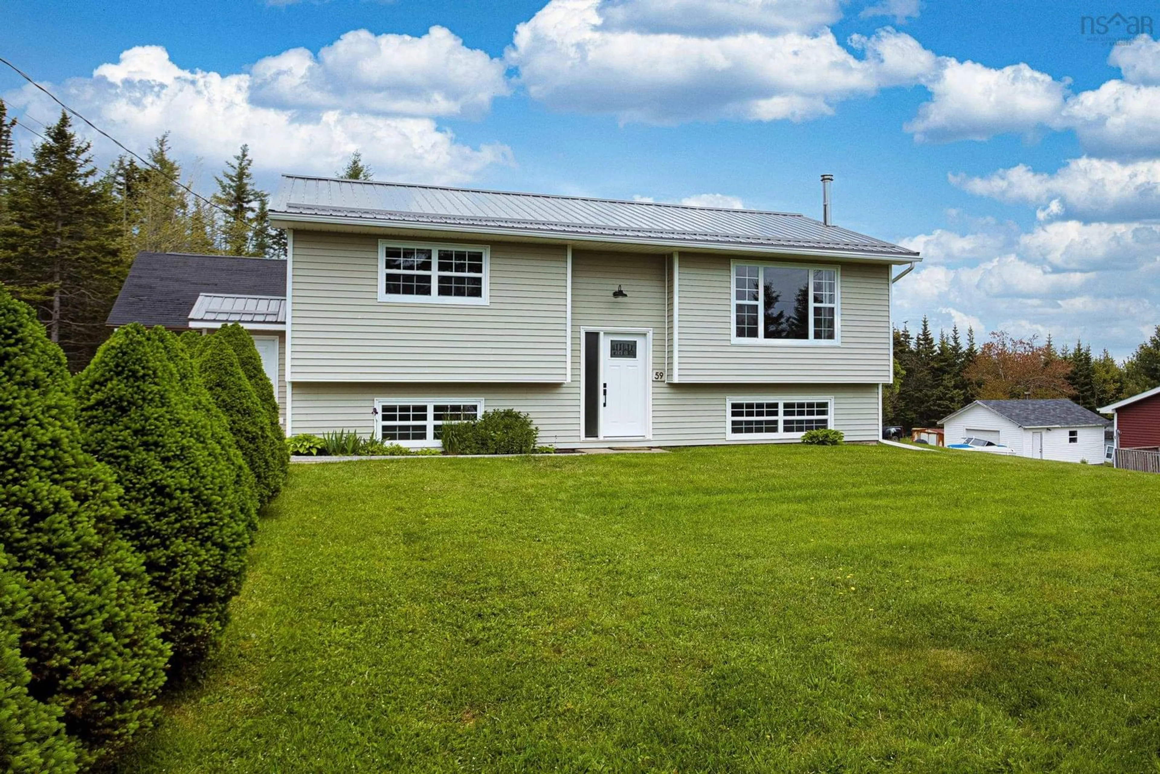 Home with vinyl exterior material, unknown for 59 Parkwood Dr, East Lawrencetown Nova Scotia B2Z 1P2