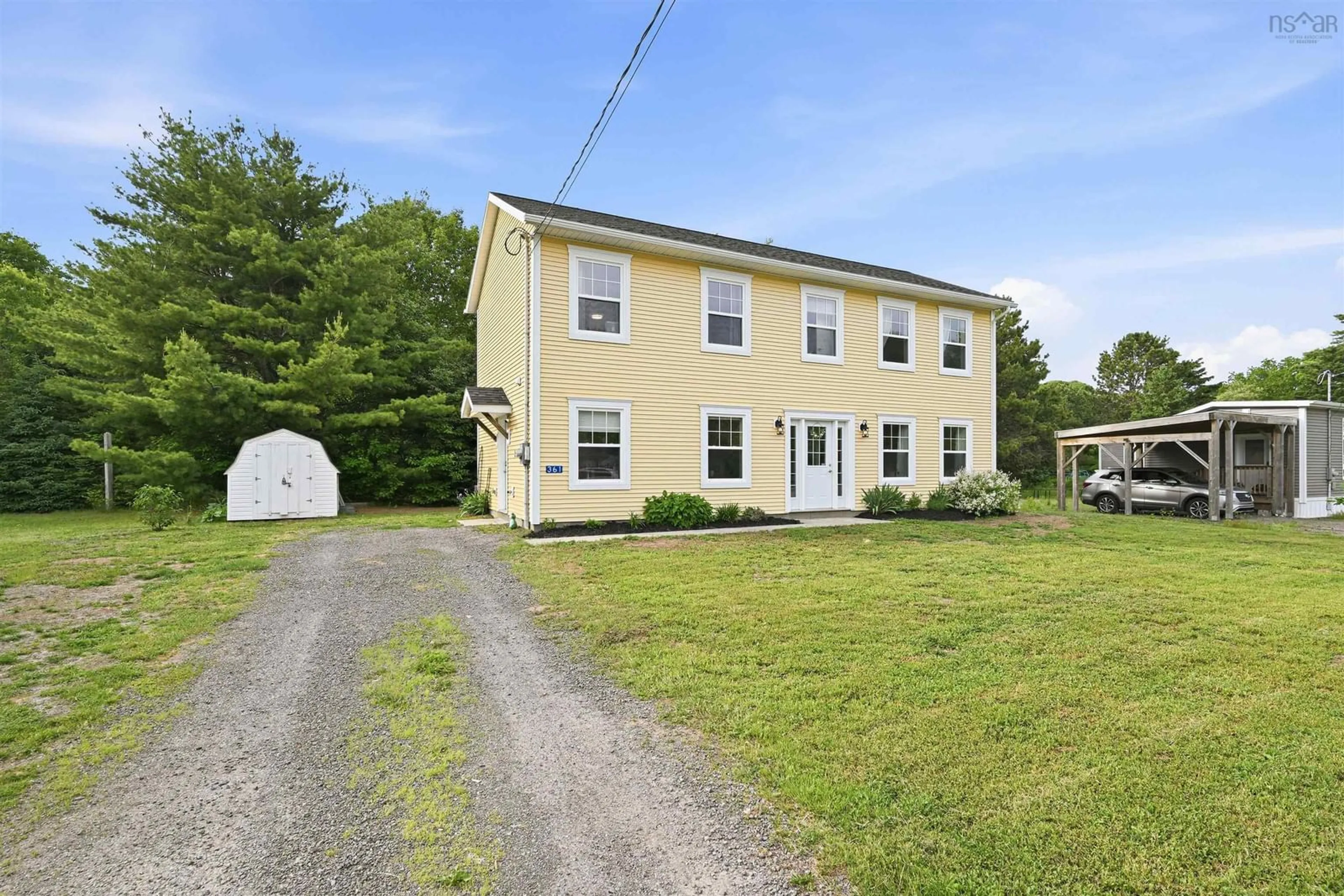 A pic from outside/outdoor area/front of a property/back of a property/a pic from drone, building for Moody Crt #361, Kingston Nova Scotia B0P 1R0