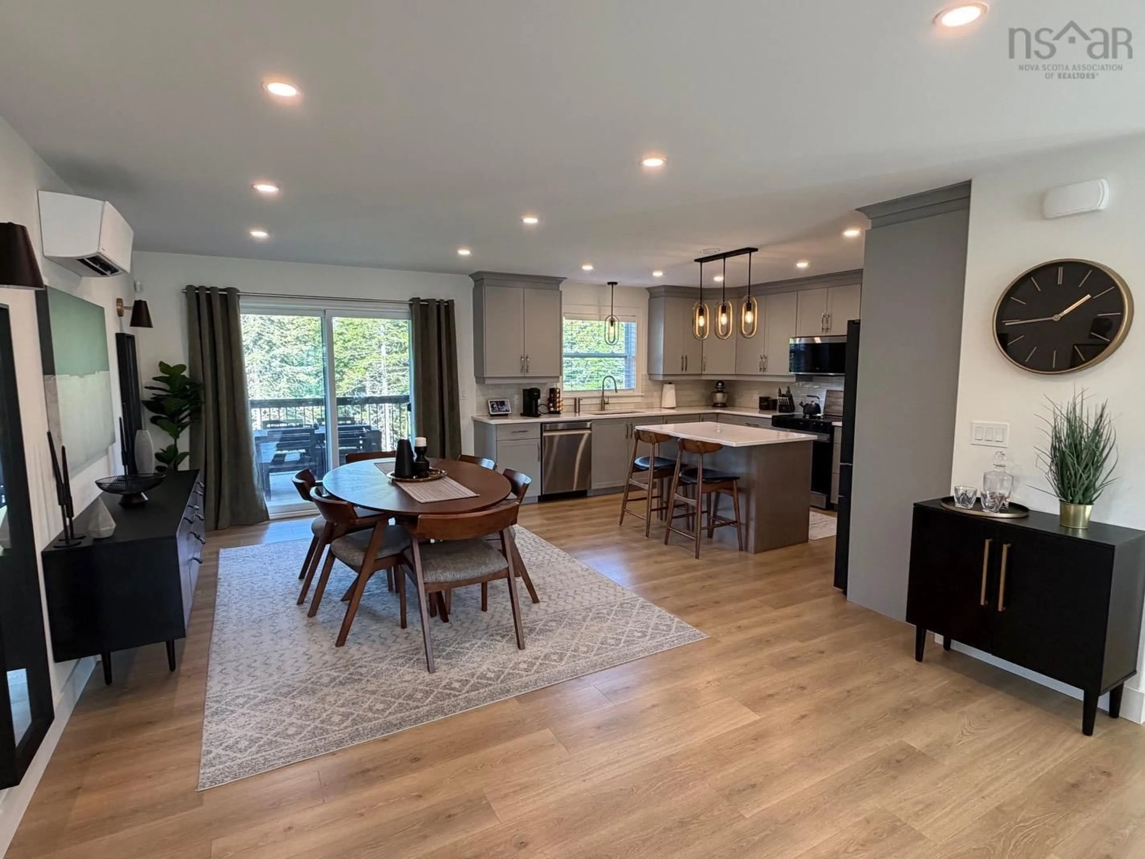 Open concept kitchen, wood/laminate floor for 160 Morning Breeze Dr, Mount Uniacke Nova Scotia B0N 1Z0