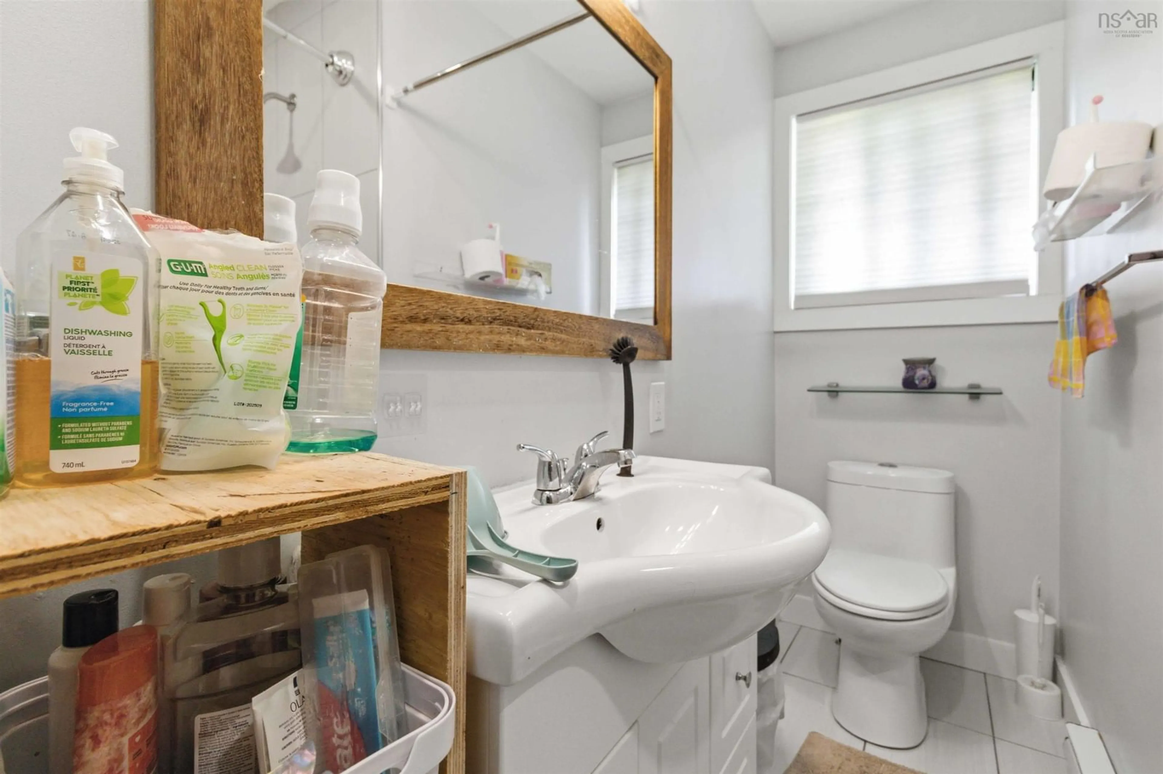 Standard bathroom, ceramic/tile floor for 123 Evans Avenue, Fairview Nova Scotia B3M 1C8