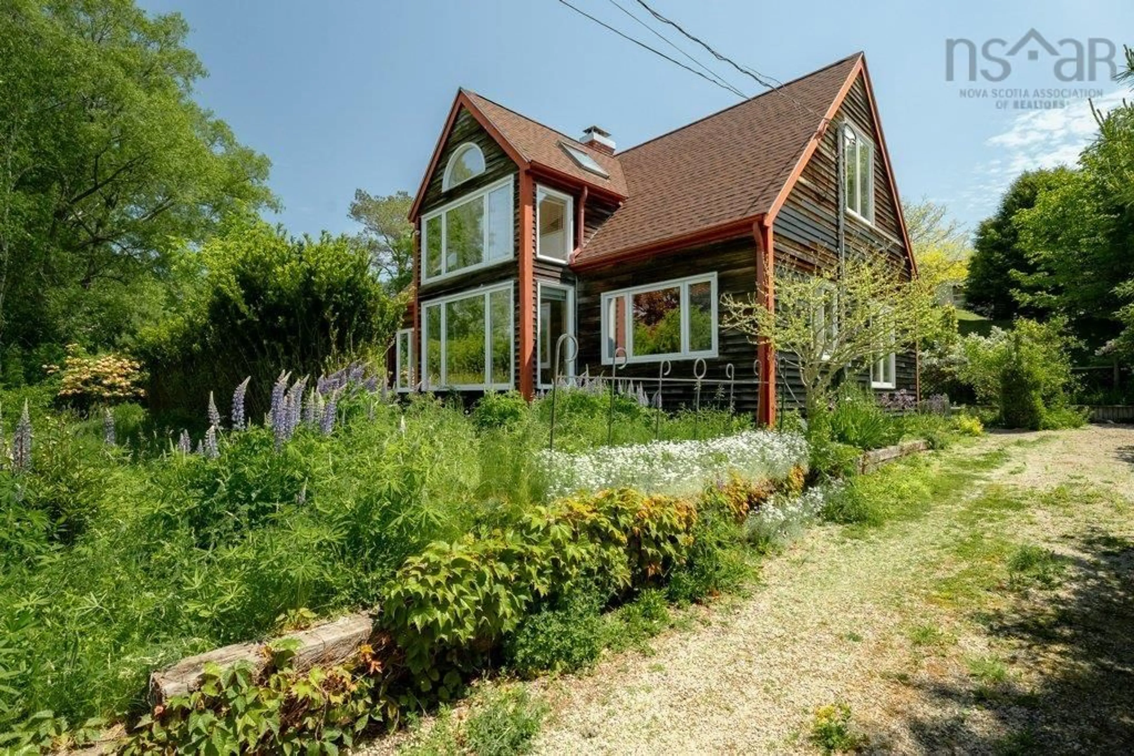 Unknown for 208 Victoria St, Chester Nova Scotia B0J 1J0