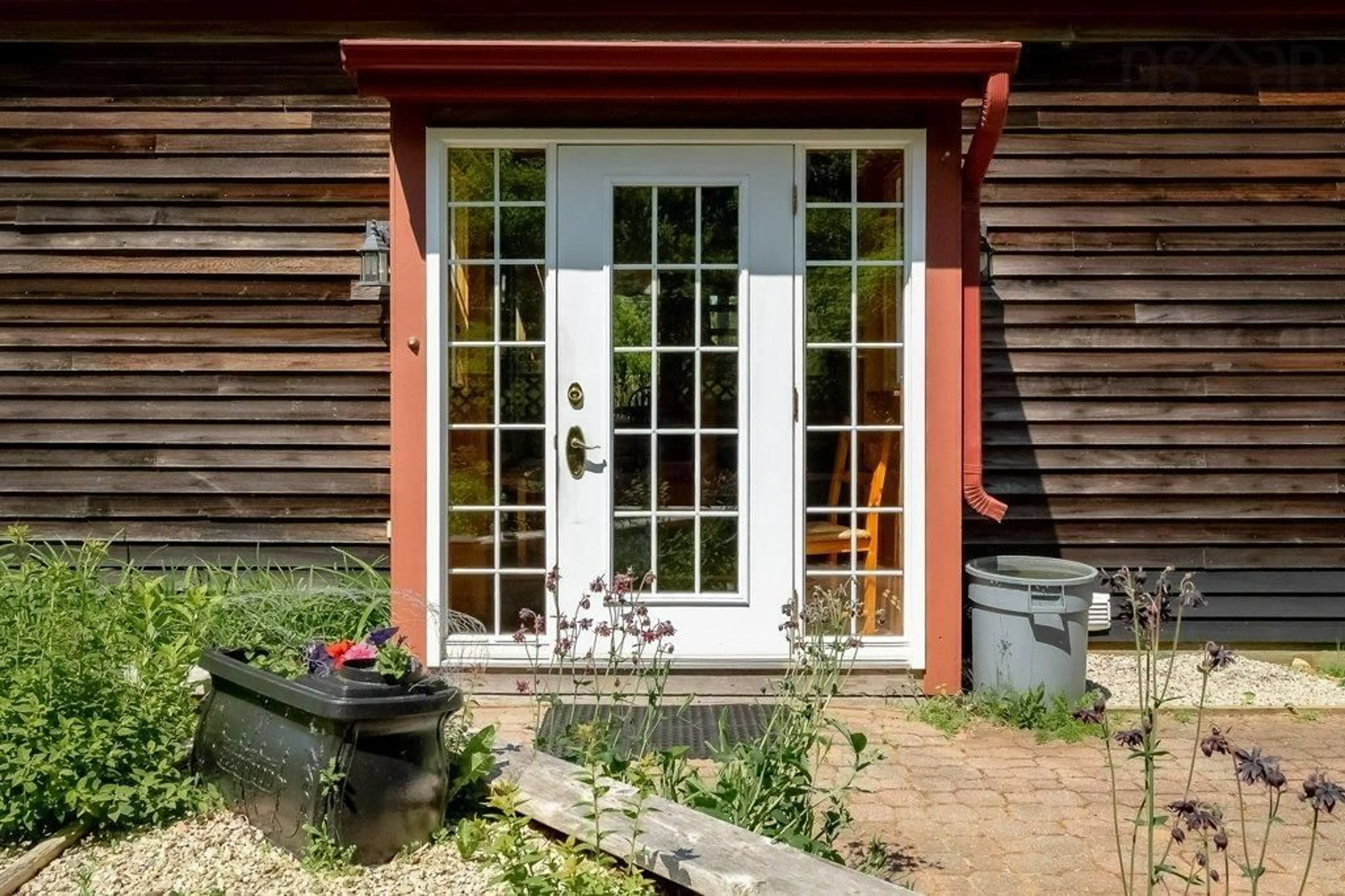 Unknown for 208 Victoria St, Chester Nova Scotia B0J 1J0