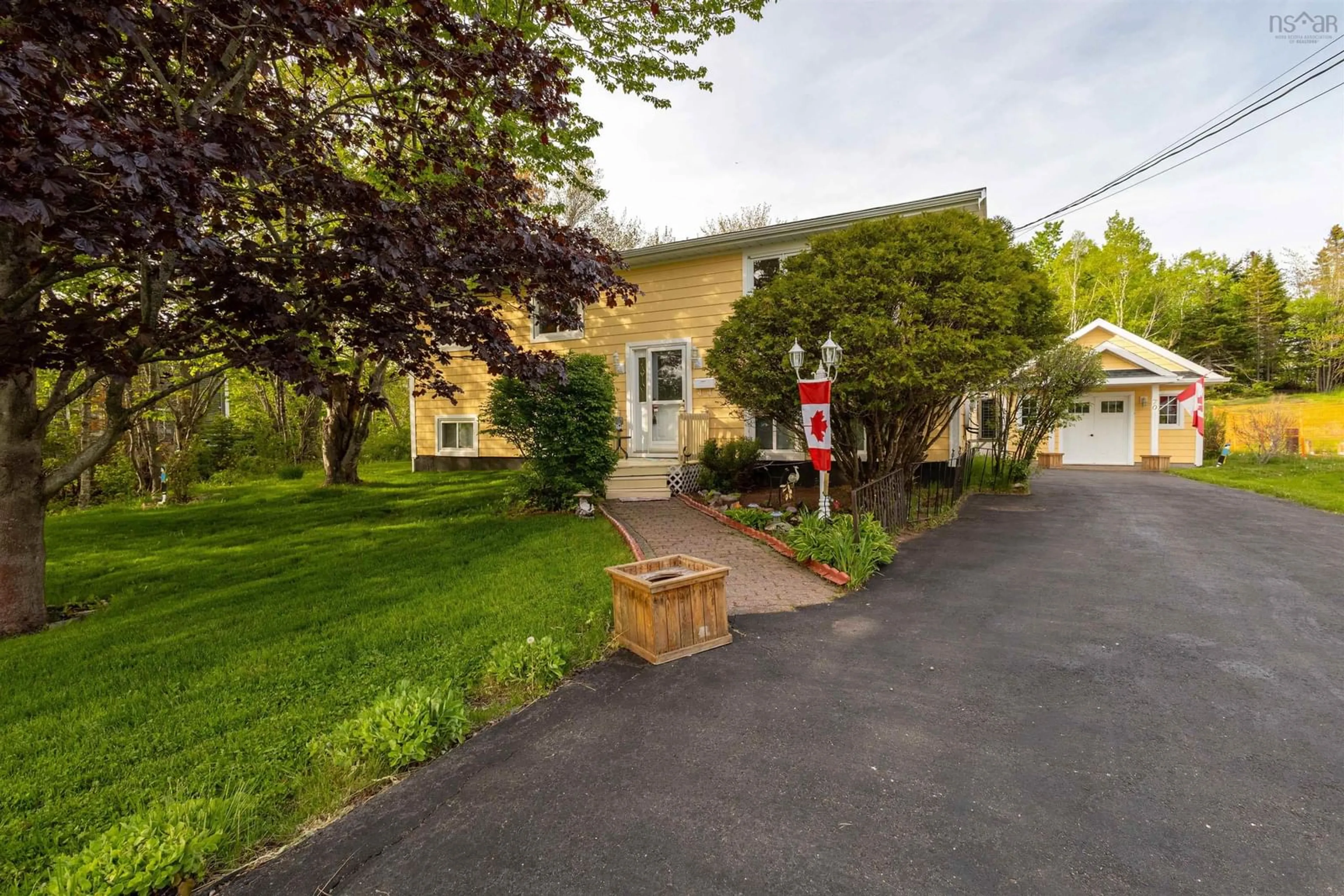 Patio, street for 70 Mackenzie Dr, Coxheath Nova Scotia B1R 2H2