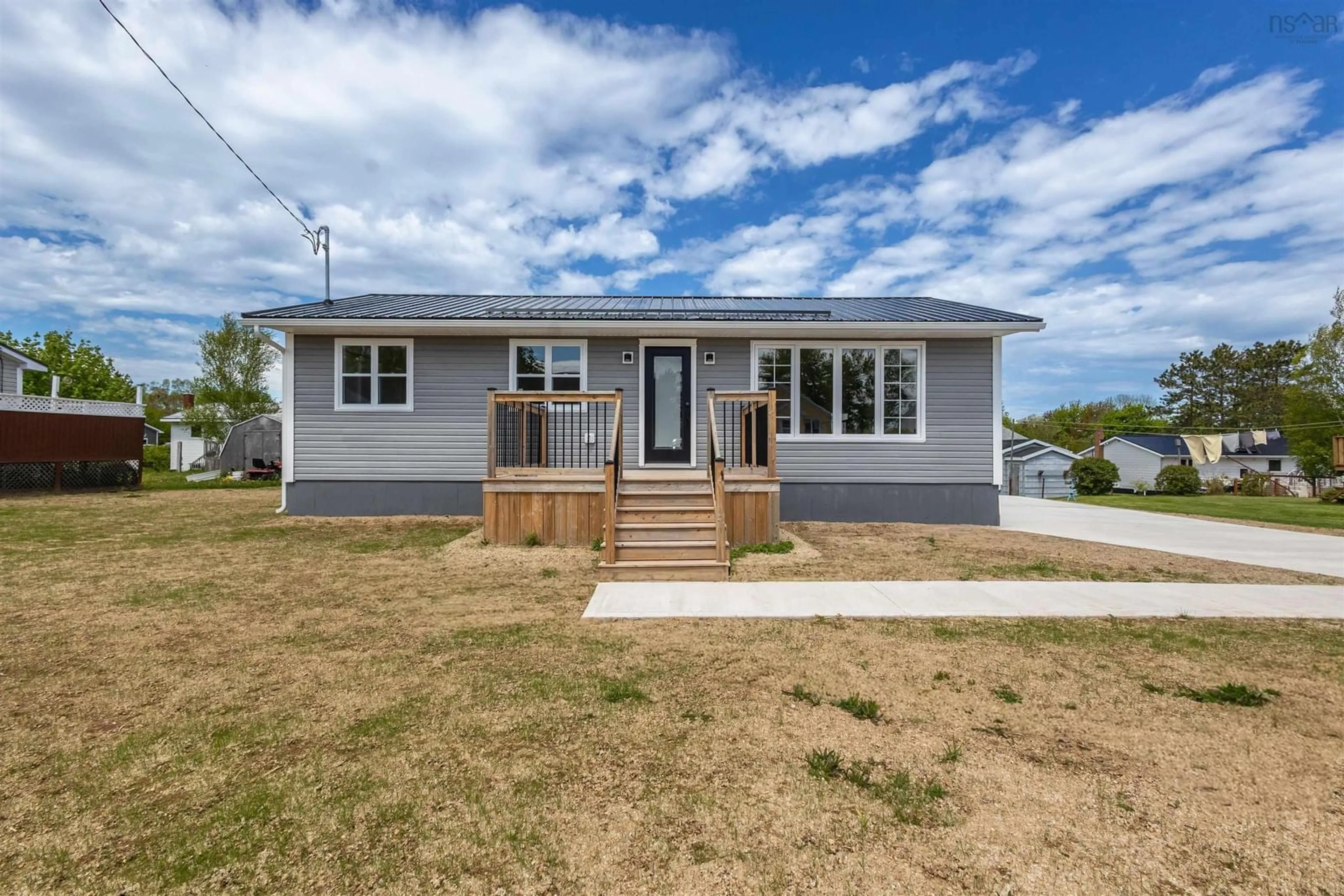 Home with vinyl exterior material, unknown for 162 Monteith Ave, Westmount Nova Scotia B1J 1P4