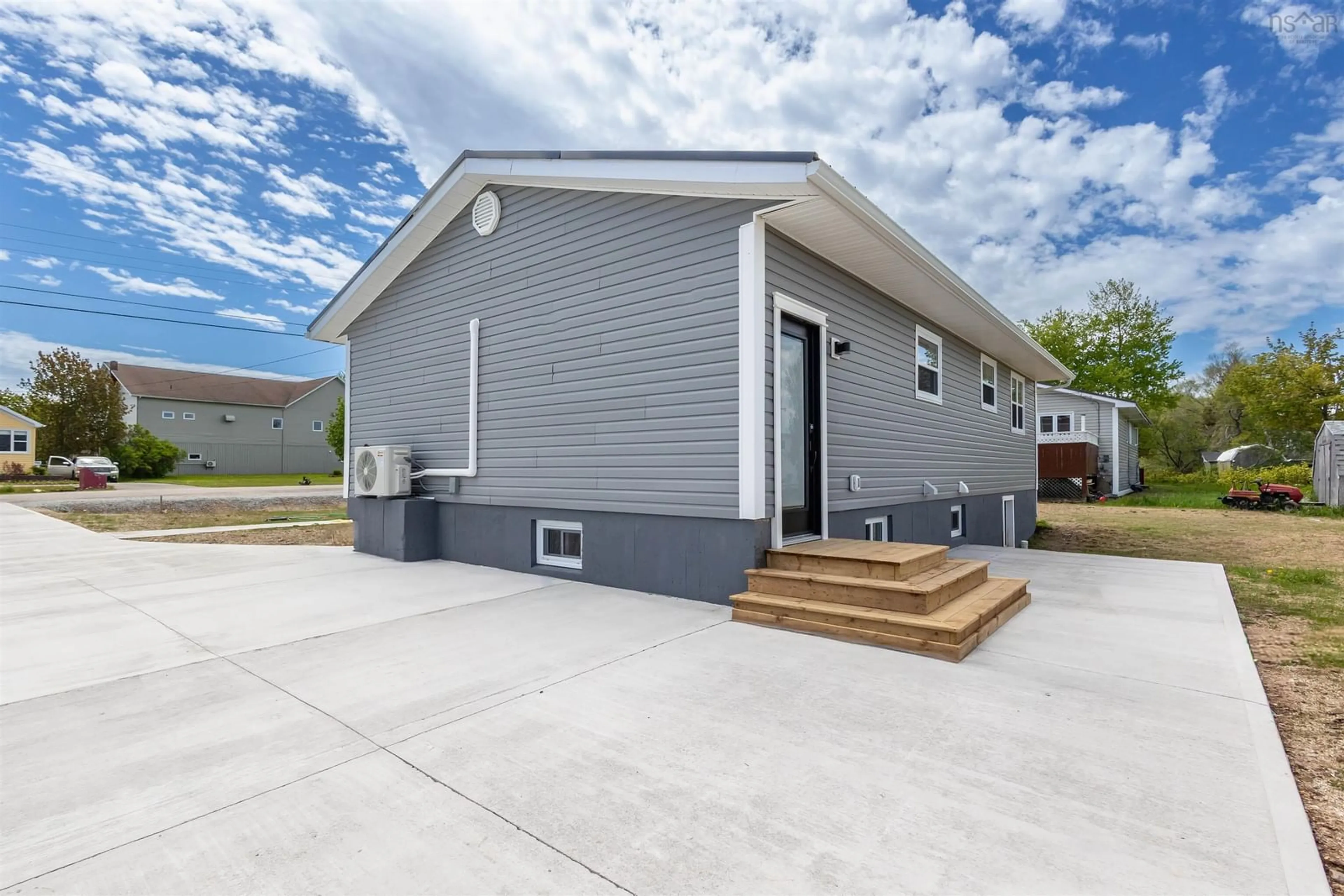 Home with vinyl exterior material, street for 162 Monteith Ave, Westmount Nova Scotia B1J 1P4