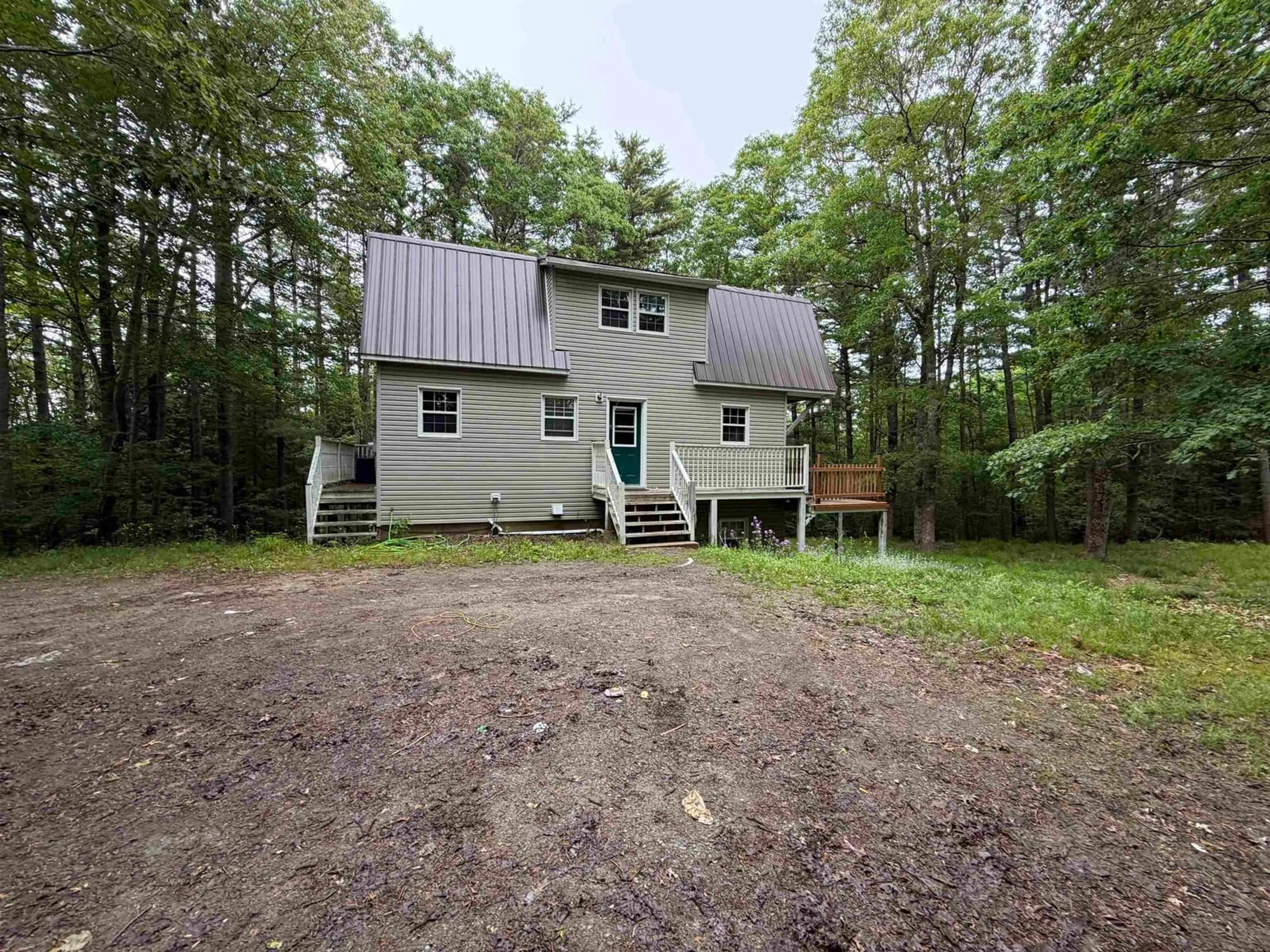 A pic from outside/outdoor area/front of a property/back of a property/a pic from drone, unknown for 71 Audrey Dr, Bridgewater Nova Scotia B4V 3W9