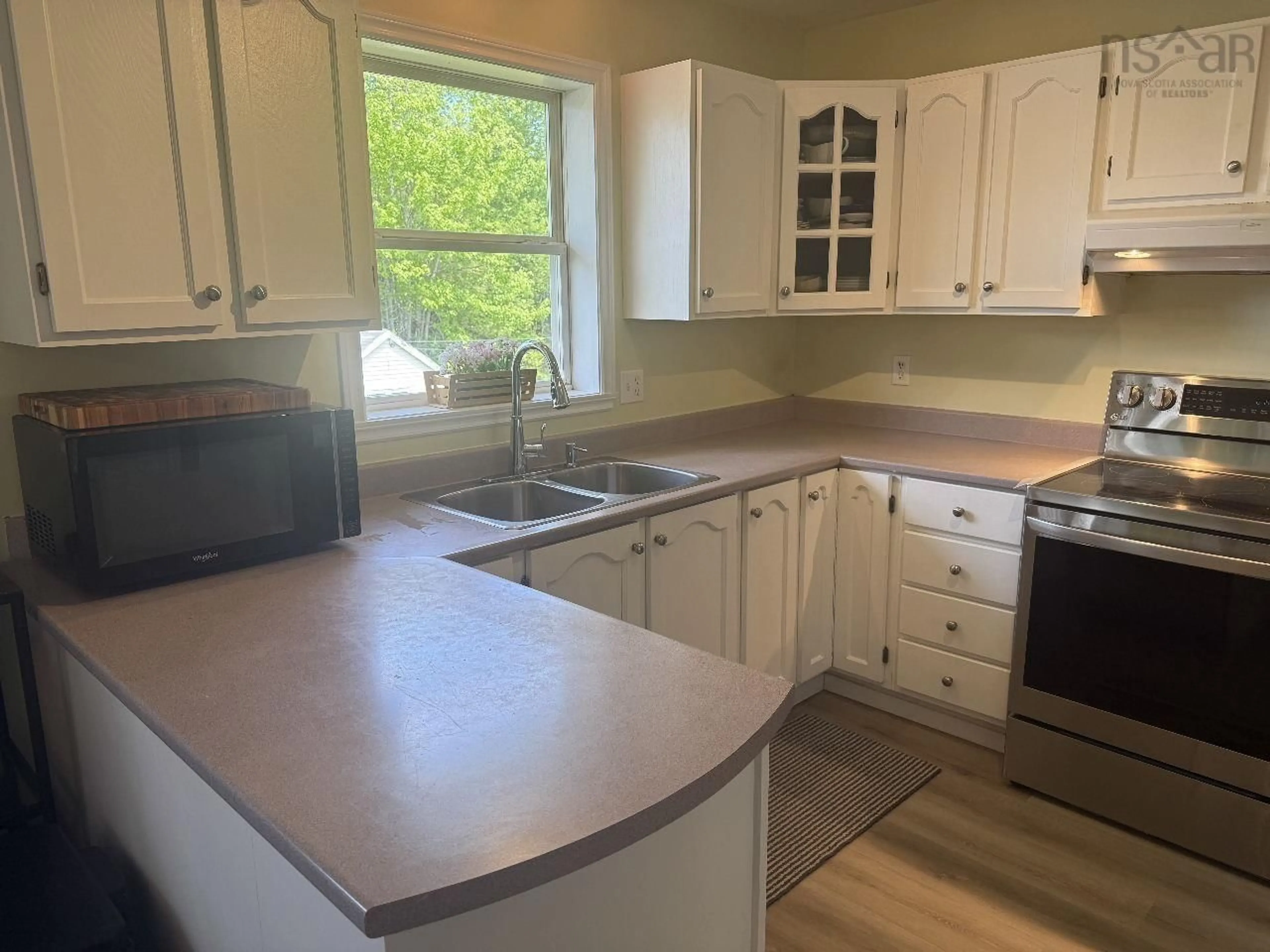 Standard kitchen, unknown for 54 Hemlock Dr, Elmsdale Nova Scotia B2S 1A4