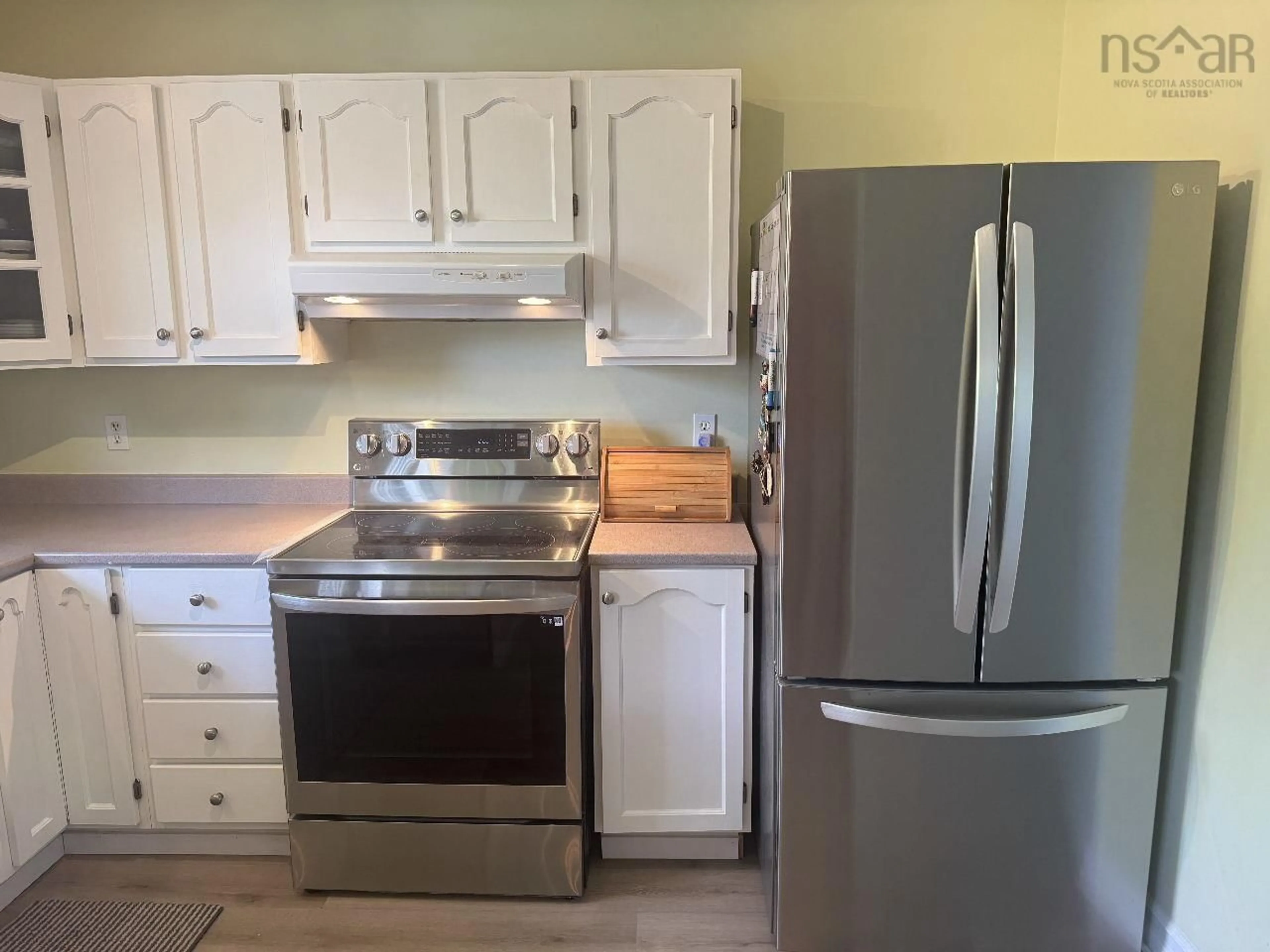 Standard kitchen, unknown for 54 Hemlock Dr, Elmsdale Nova Scotia B2S 1A4