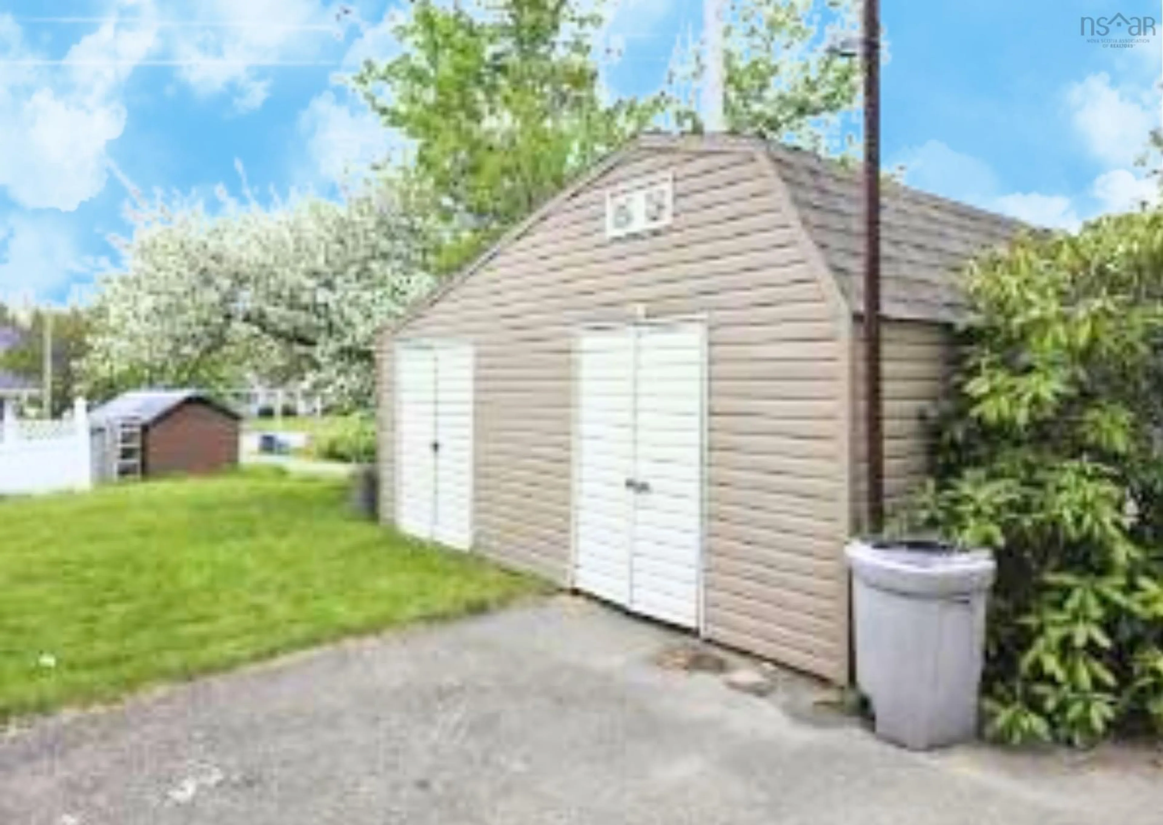 Shed for 1398 George St, Sydney Nova Scotia B1P 1N2