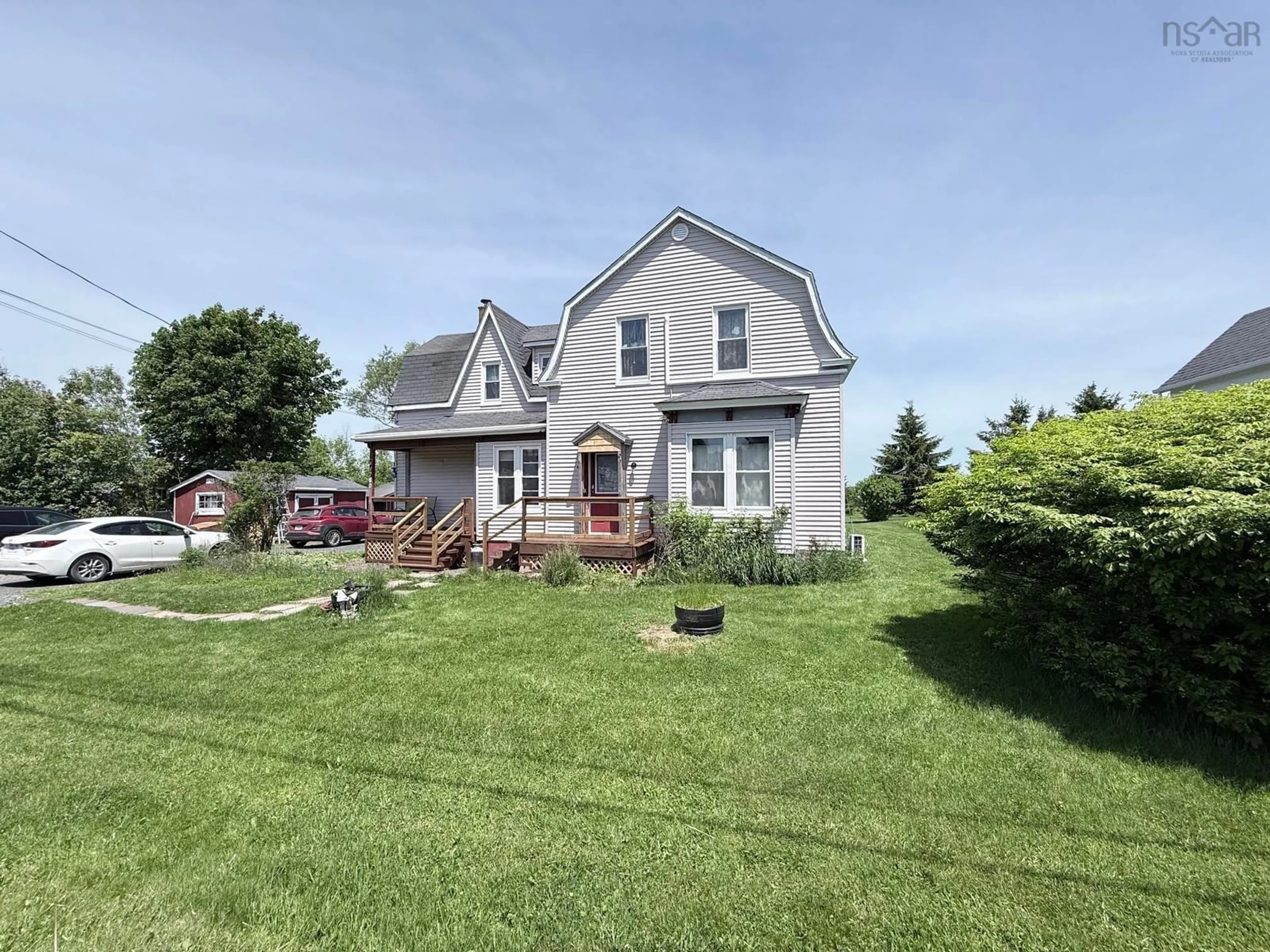 A pic from outside/outdoor area/front of a property/back of a property/a pic from drone, street for Park St #1780, Westville Nova Scotia B0K 2A0