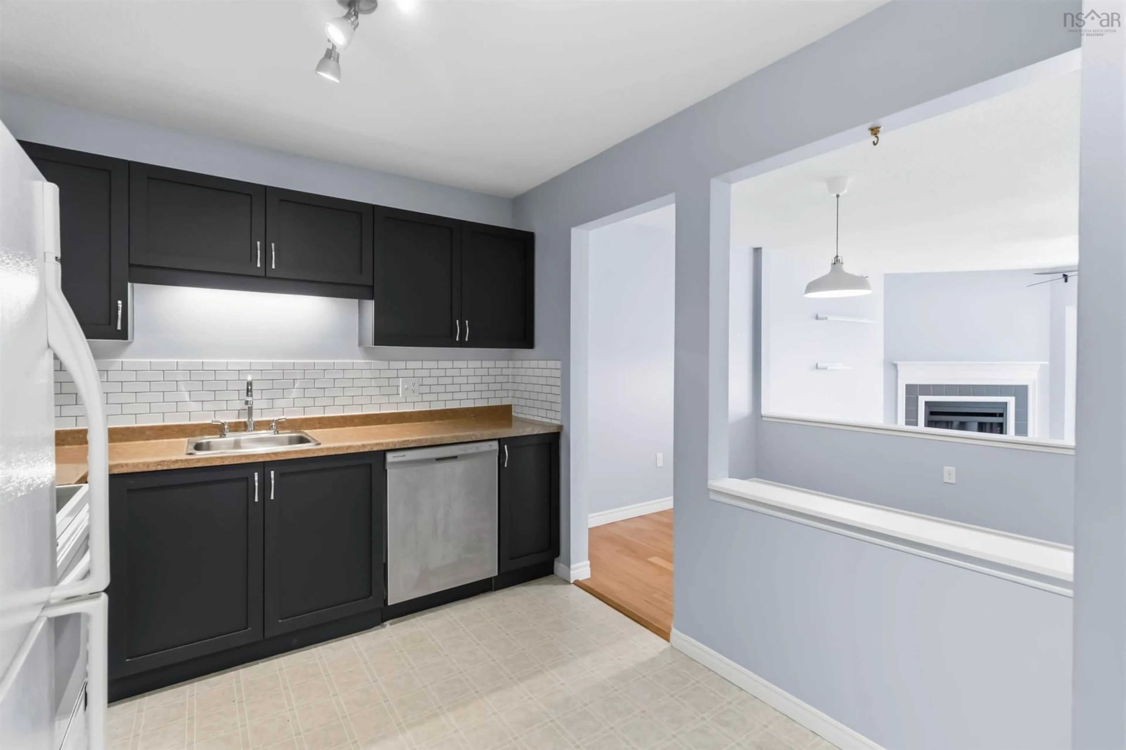Standard kitchen, unknown for 12 Spinnaker Dr #401, Armdale Nova Scotia B3N 3A8