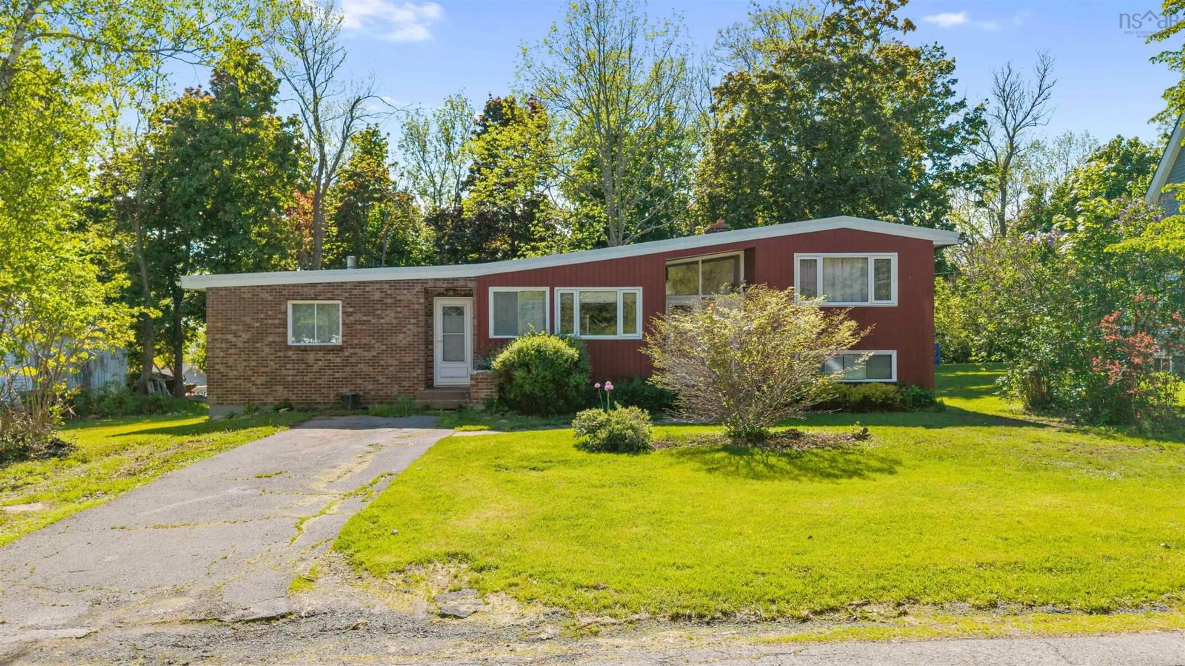 Home with vinyl exterior material, street for 45 Patterson St, Pictou Nova Scotia B0K 1H0