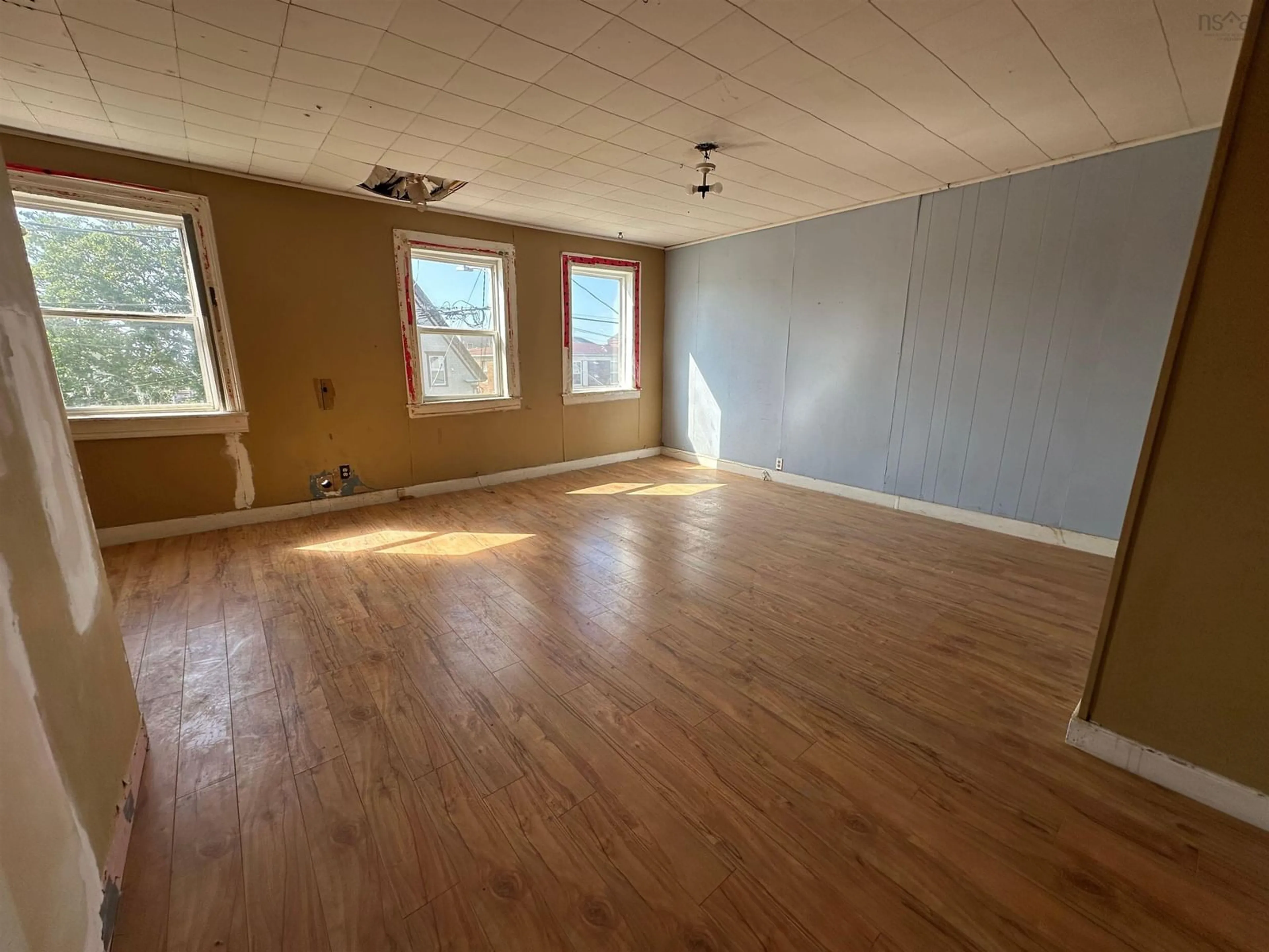 A pic of a room for 11-13 Kirk St, Yarmouth Nova Scotia B5A 1S6