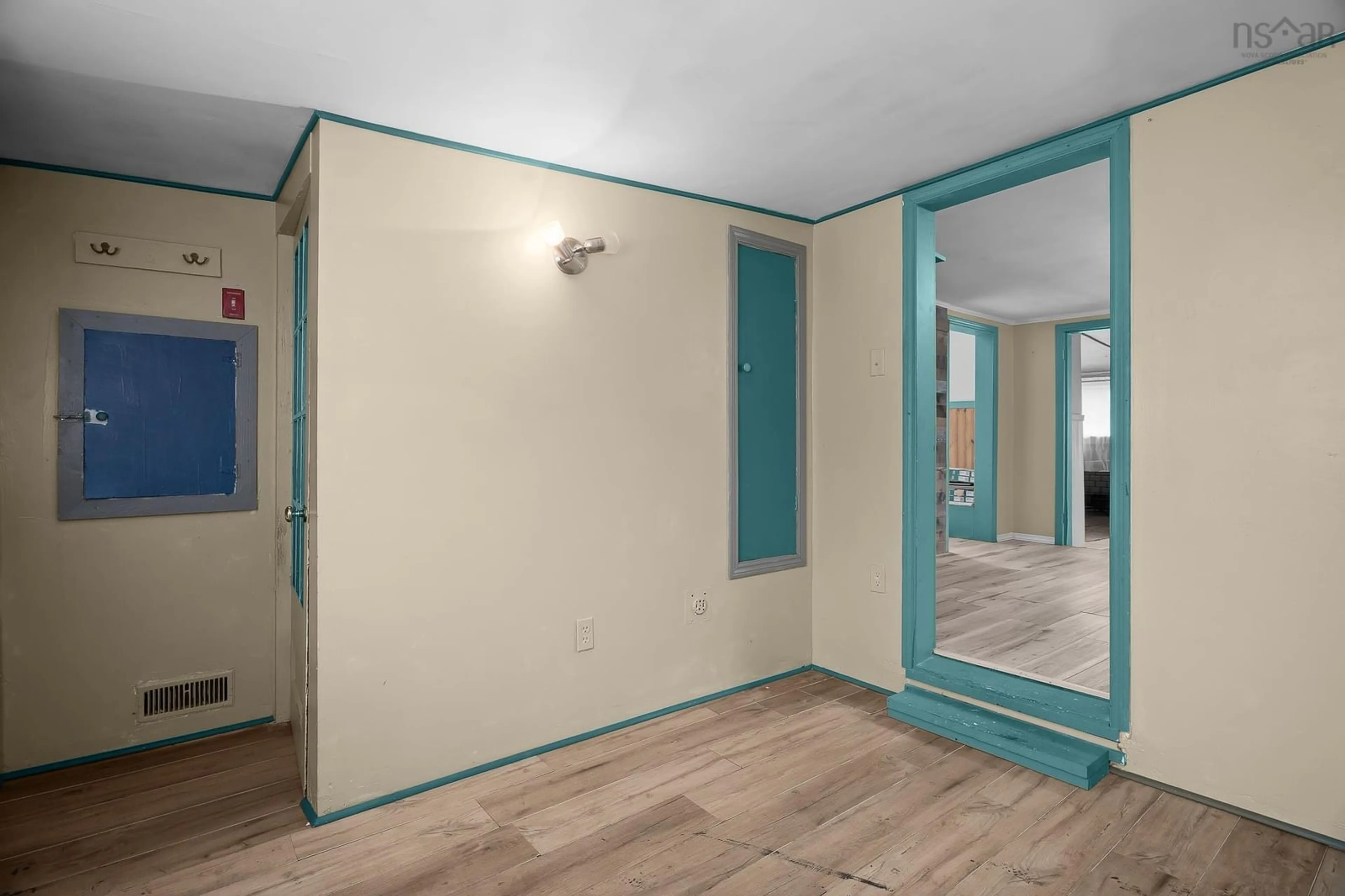 Indoor foyer for 3783 Prospect Rd, Shad Bay Nova Scotia B3T 2B7