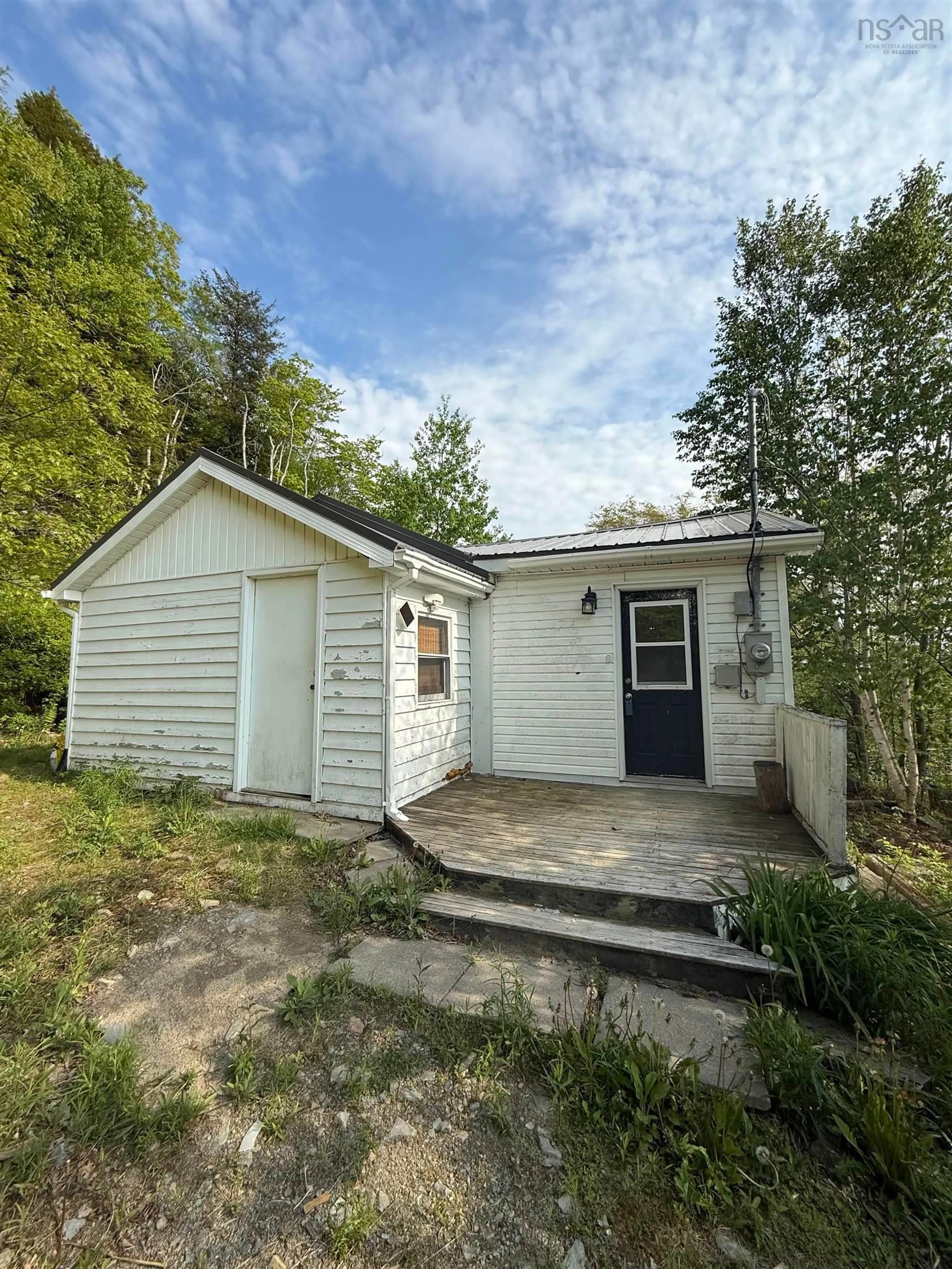 Shed for 2618 2 Hwy, Waverley Nova Scotia B2R 1T1