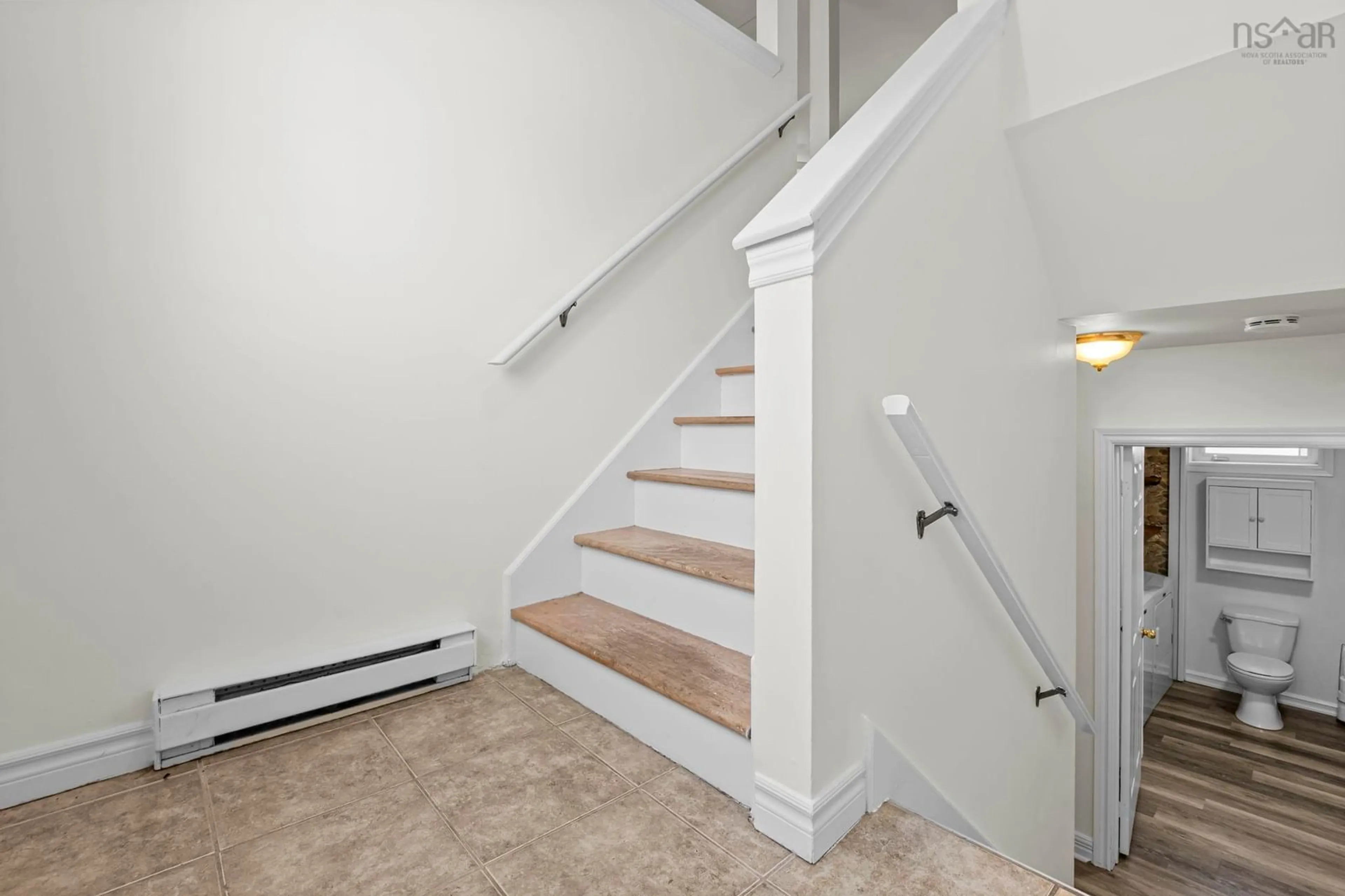 Stairs for 252 Melrose Cres, Eastern Passage Nova Scotia B3G 1P5