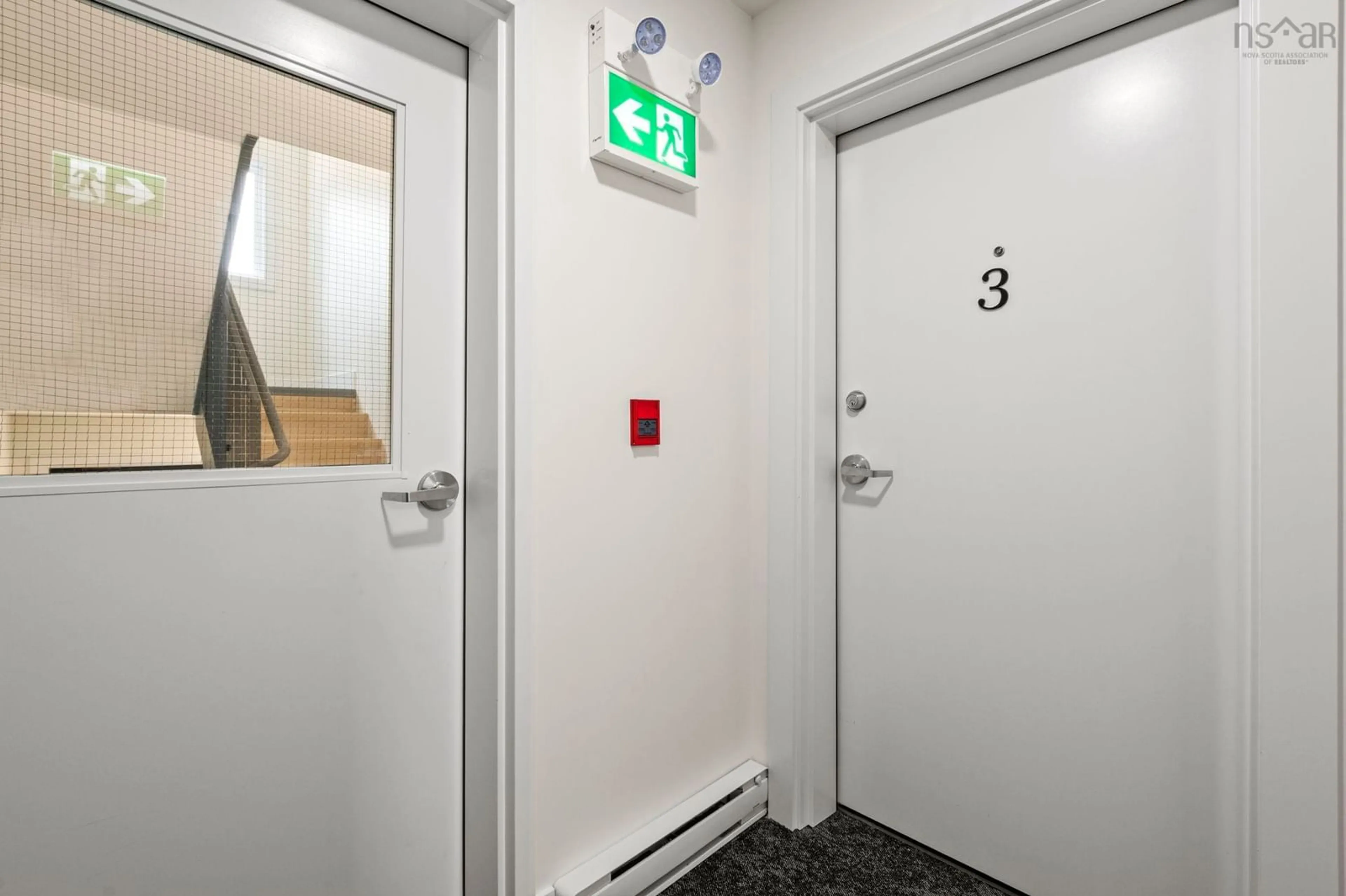 Indoor foyer for 5698 Normandy Dr #3, Halifax Nova Scotia B3K 4J7