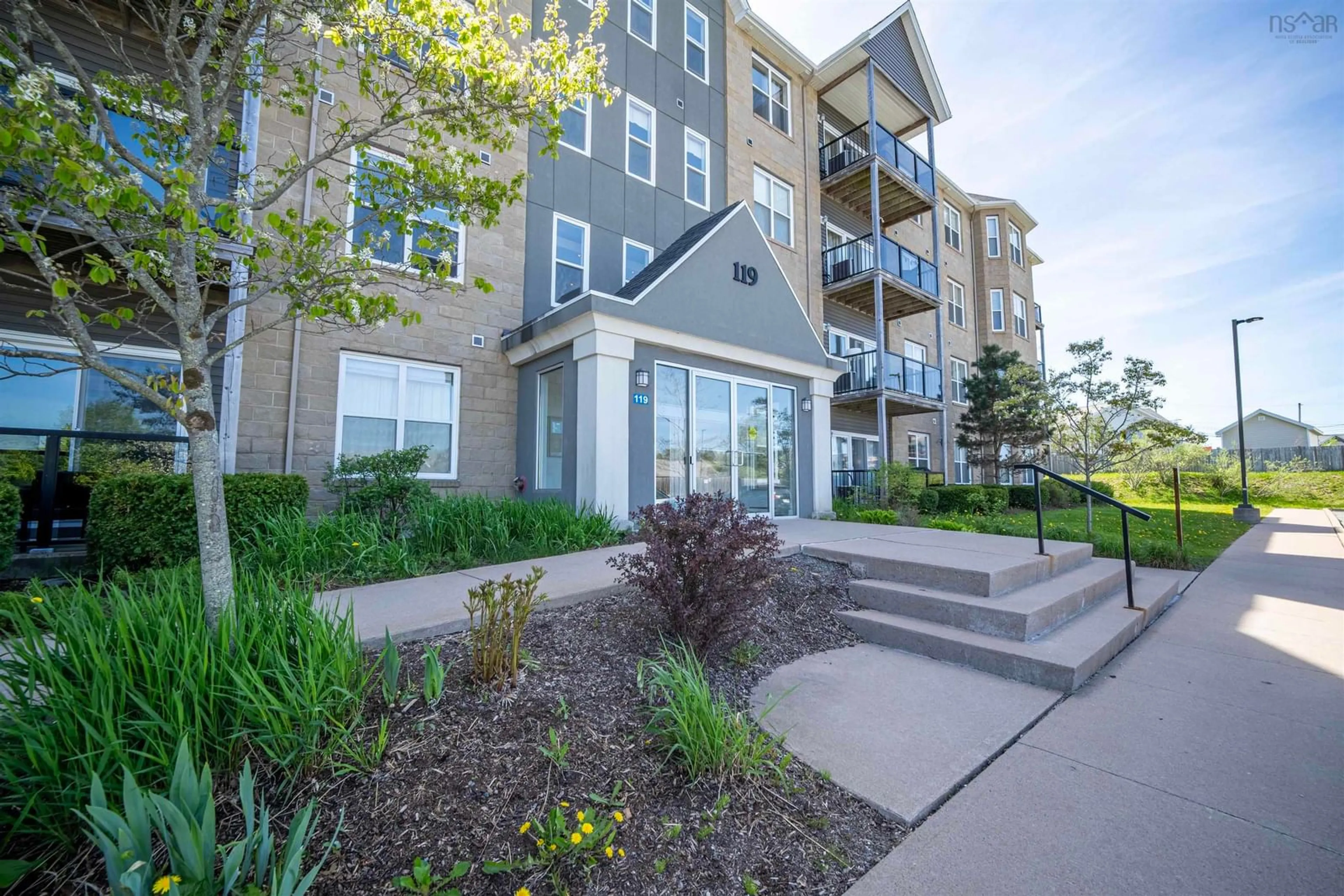 Patio, unknown for 119 Walker Ave #403, Lower Sackville Nova Scotia B4C 0C5