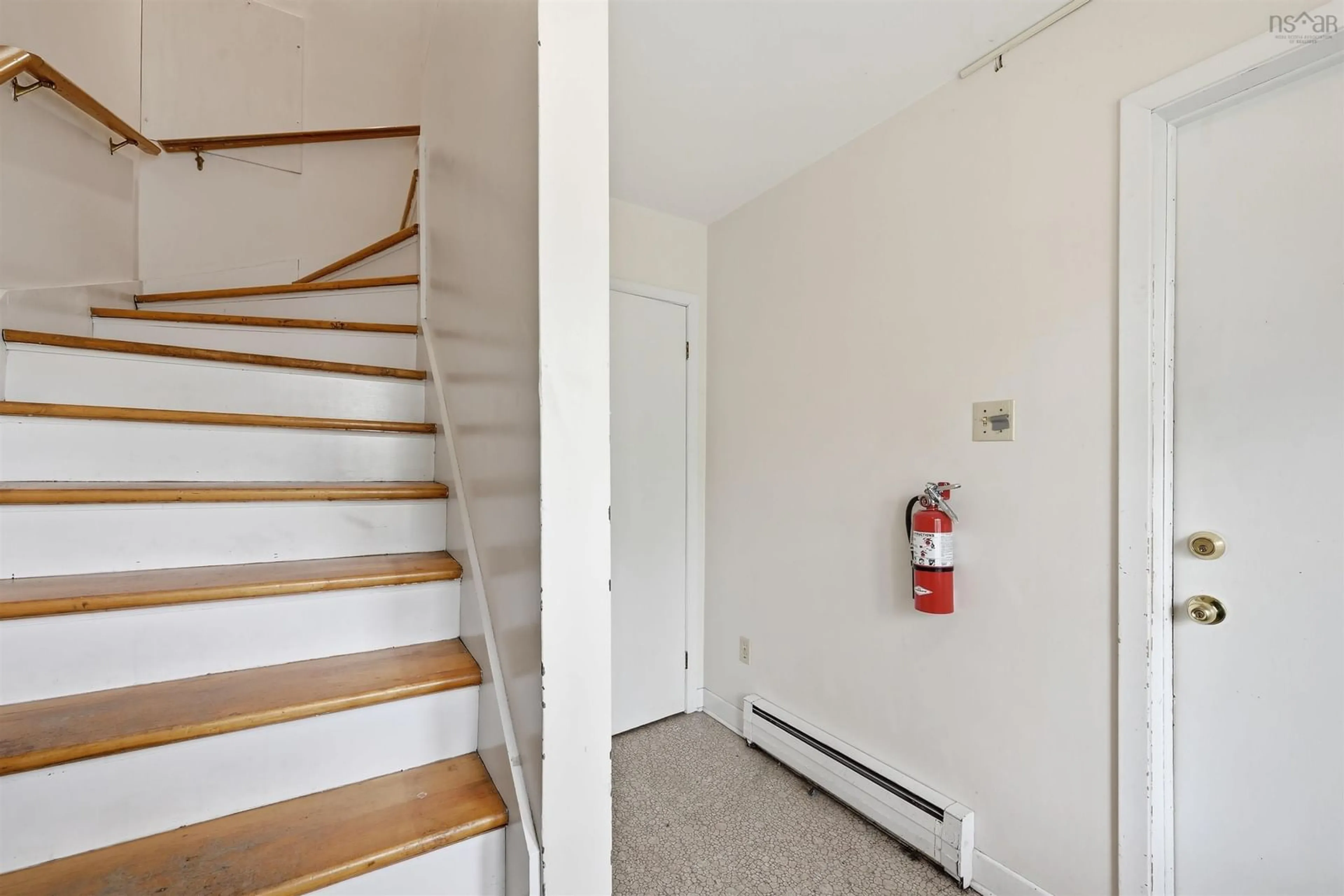Unknown for 6384 Almon St, Halifax Nova Scotia B3L 1V5