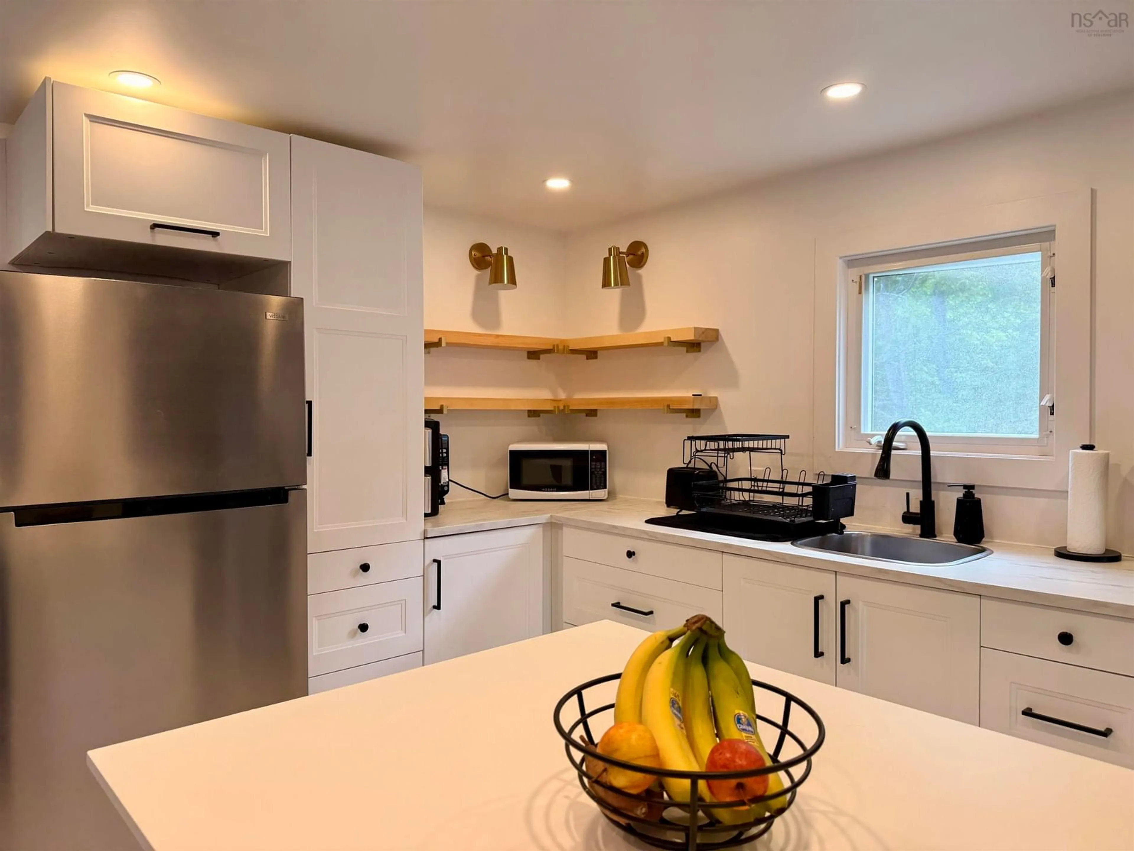 Open concept kitchen, unknown for 60 Transvaal St, Shelburne Nova Scotia B0T 1W0