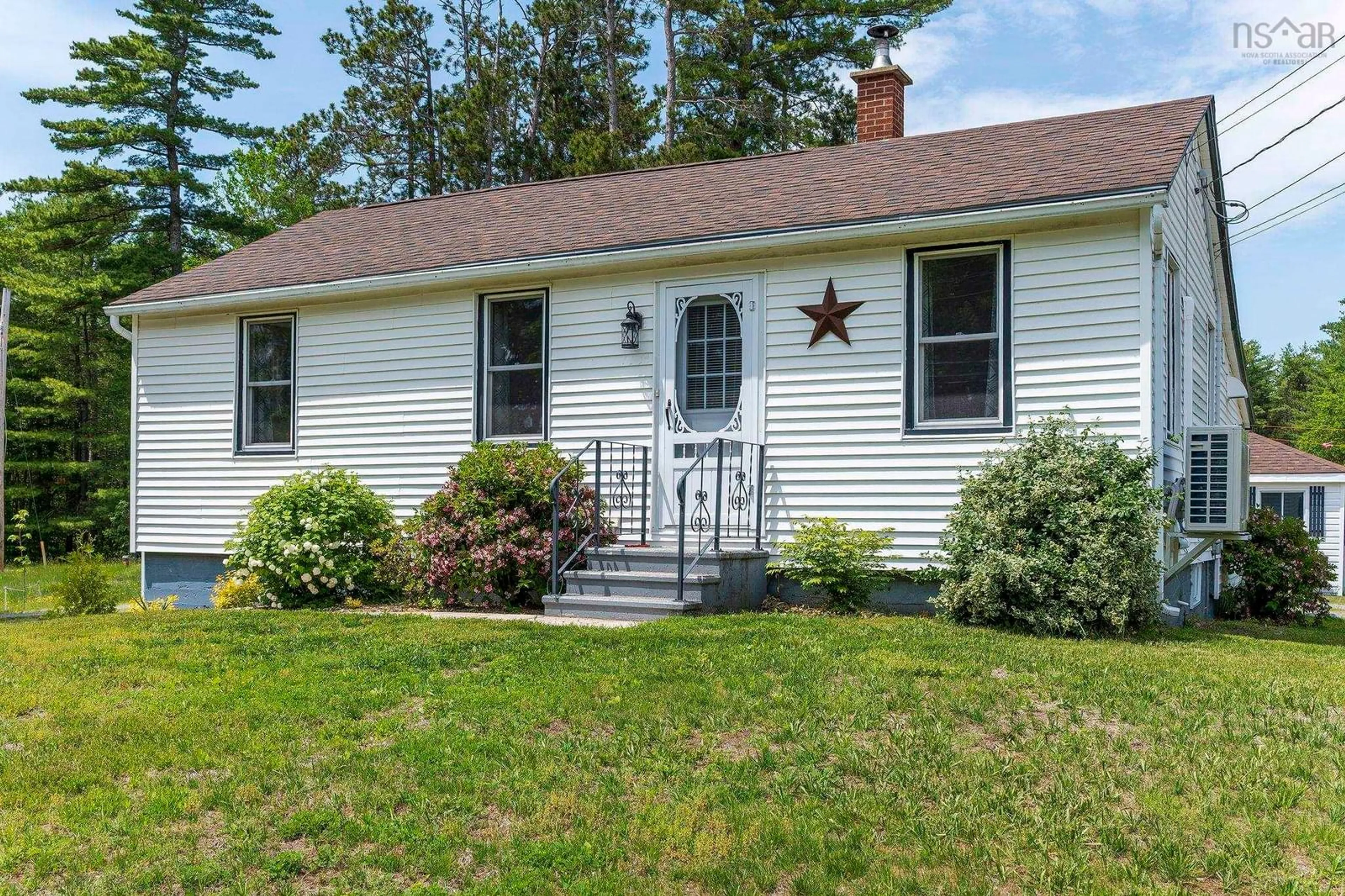 Home with vinyl exterior material, street for 10547 201 Hwy, Meadowvale Nova Scotia B0P 1R0