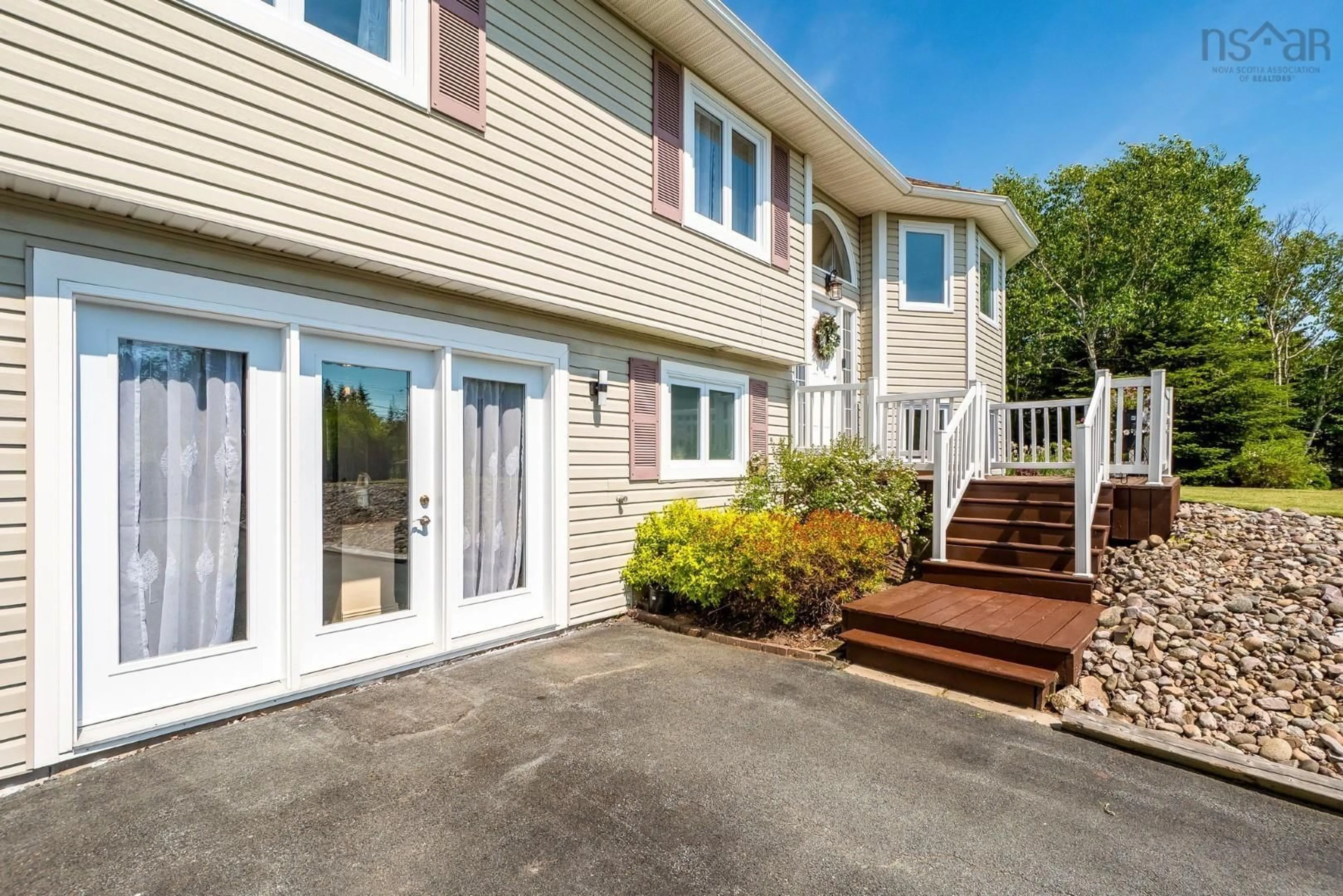Home with vinyl exterior material, unknown for 222 Westwood Blvd, Upper Tantallon Nova Scotia B3Z 1N1